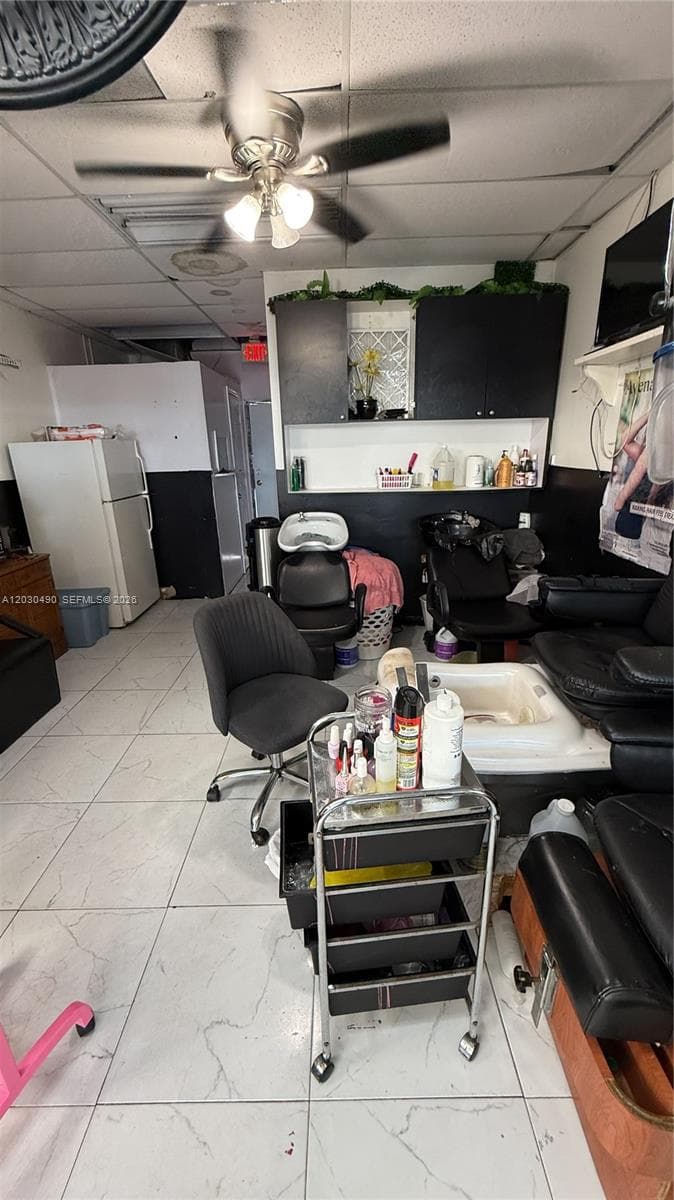 11842 W Dixie Hwy, Miami FL 33161 photo 3