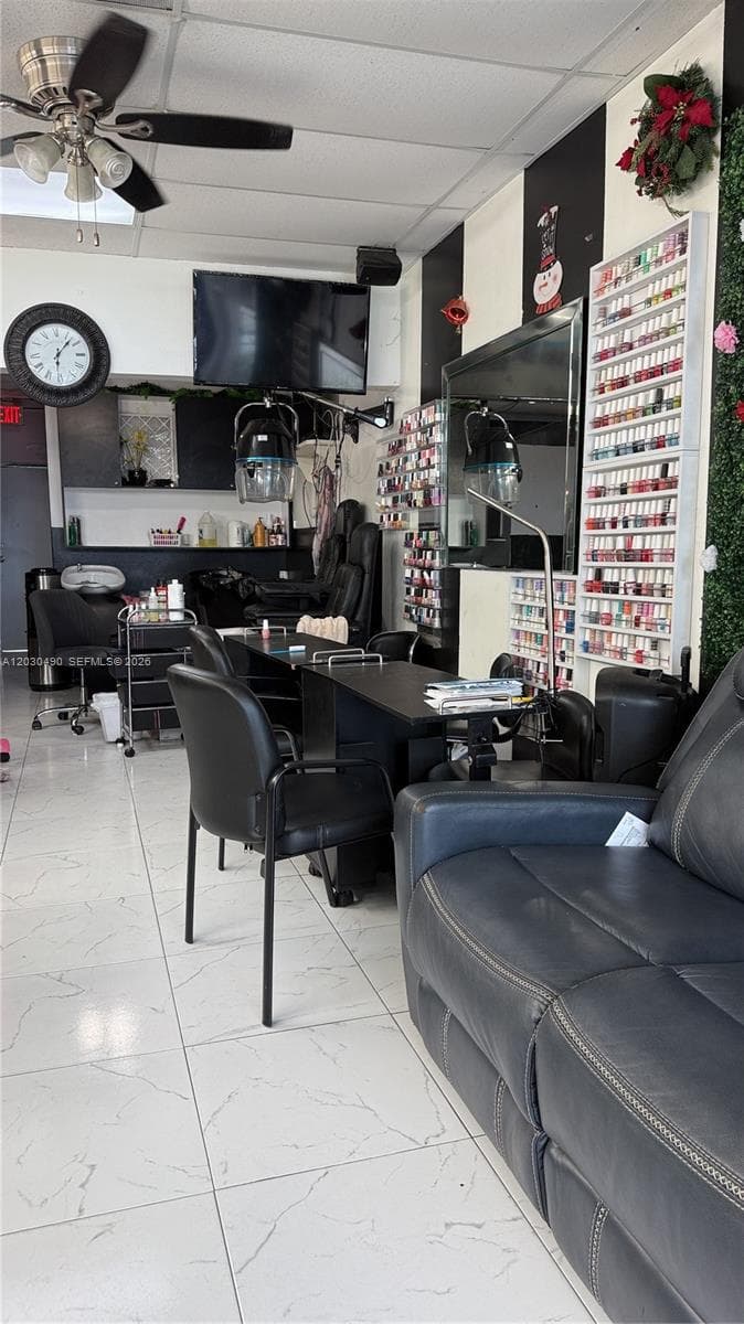 11842 W Dixie Hwy, Miami FL 33161 photo 4