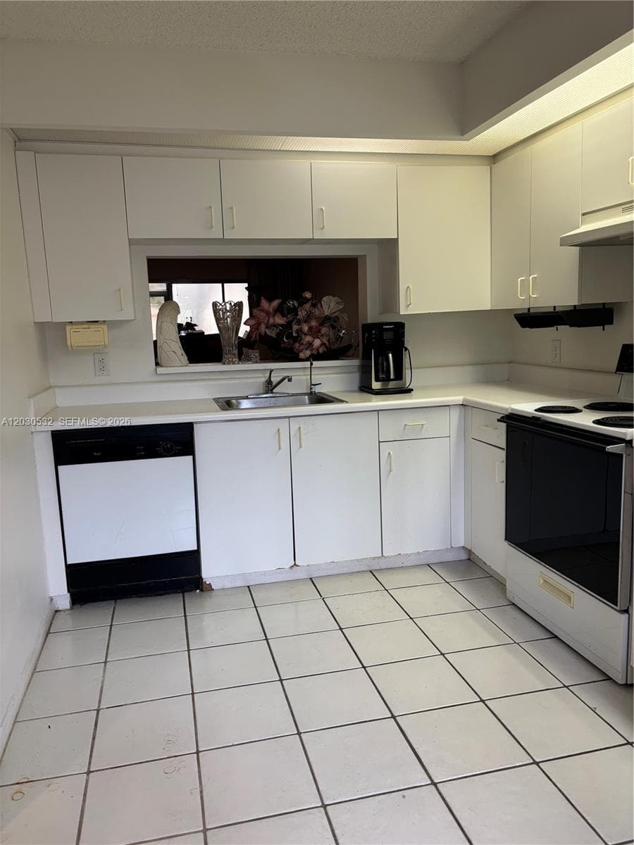 12755 SW 16th Ct # 106B, Pembroke Pines FL 33027 photo 3