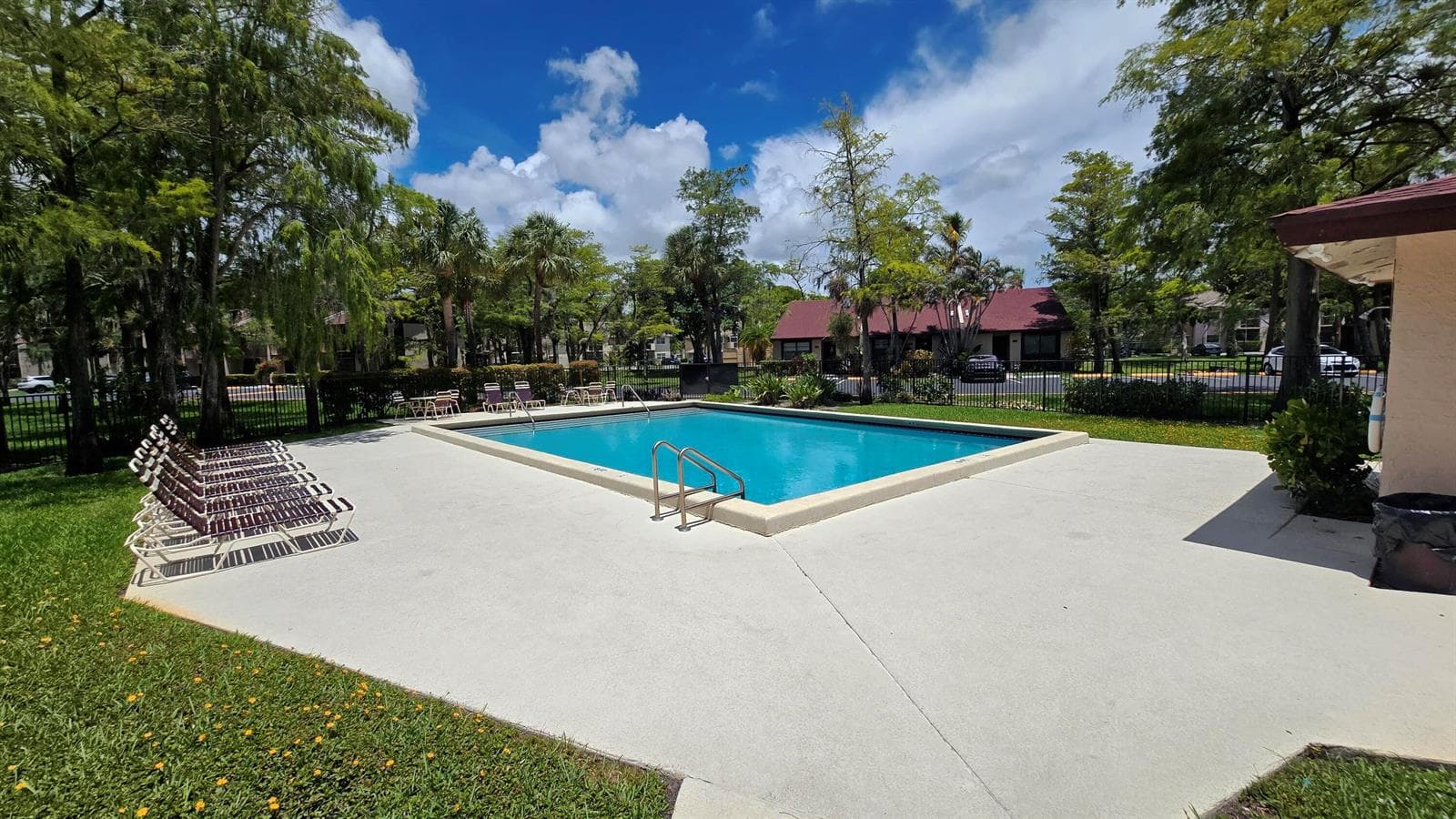 616 NW 47th Street, Deerfield Beach FL 33064 photo 4