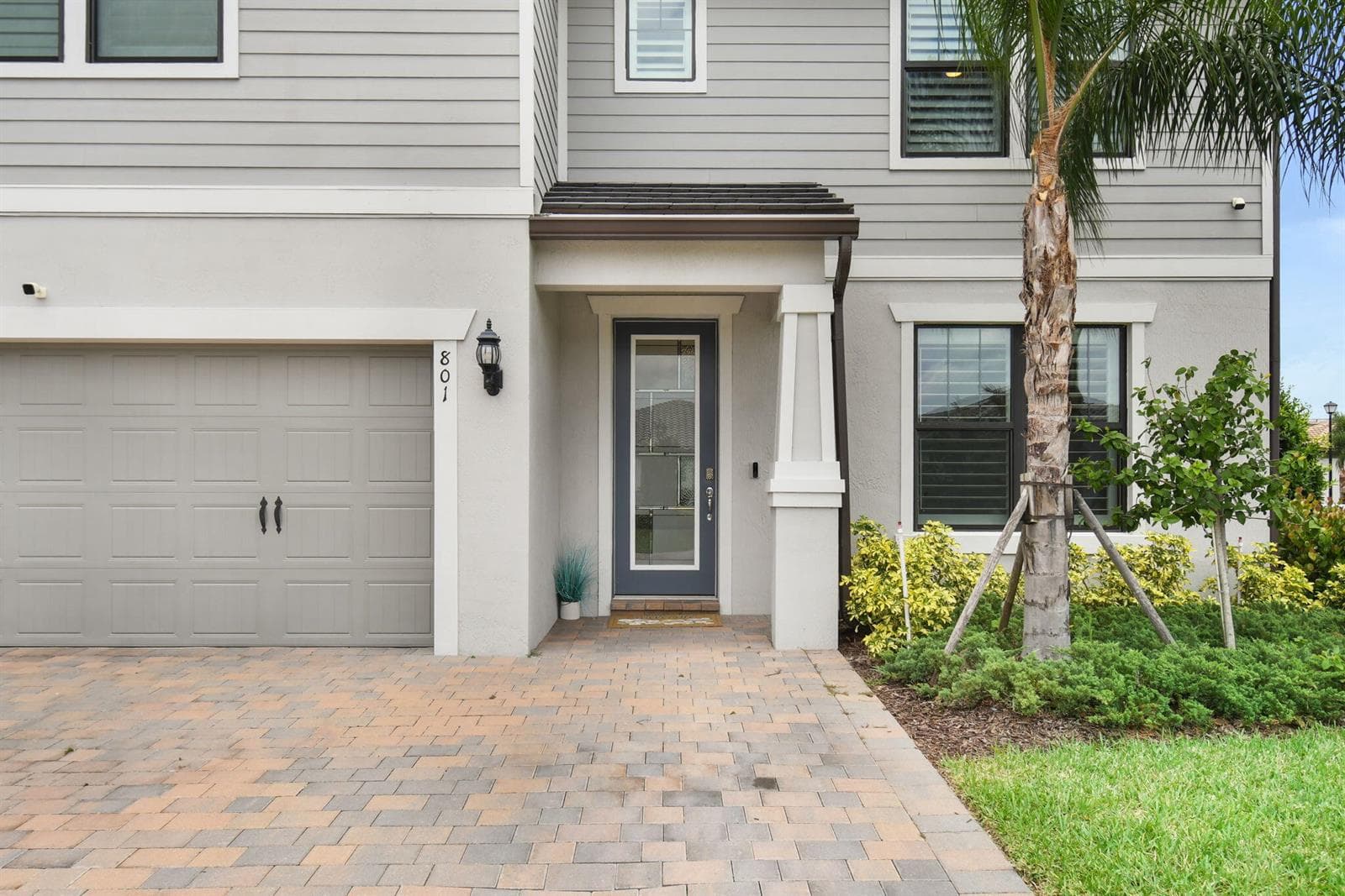 801 SE Courances Drive, Port St. Lucie FL 34984 photo 2