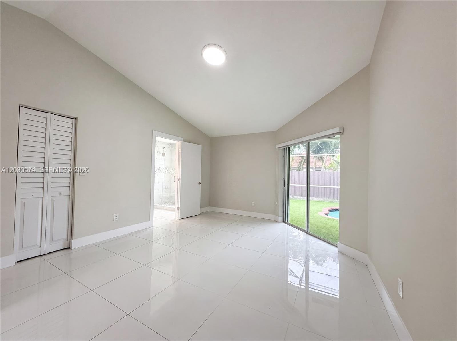 16571 SW 145th Ave, Miami FL 33177 photo 4