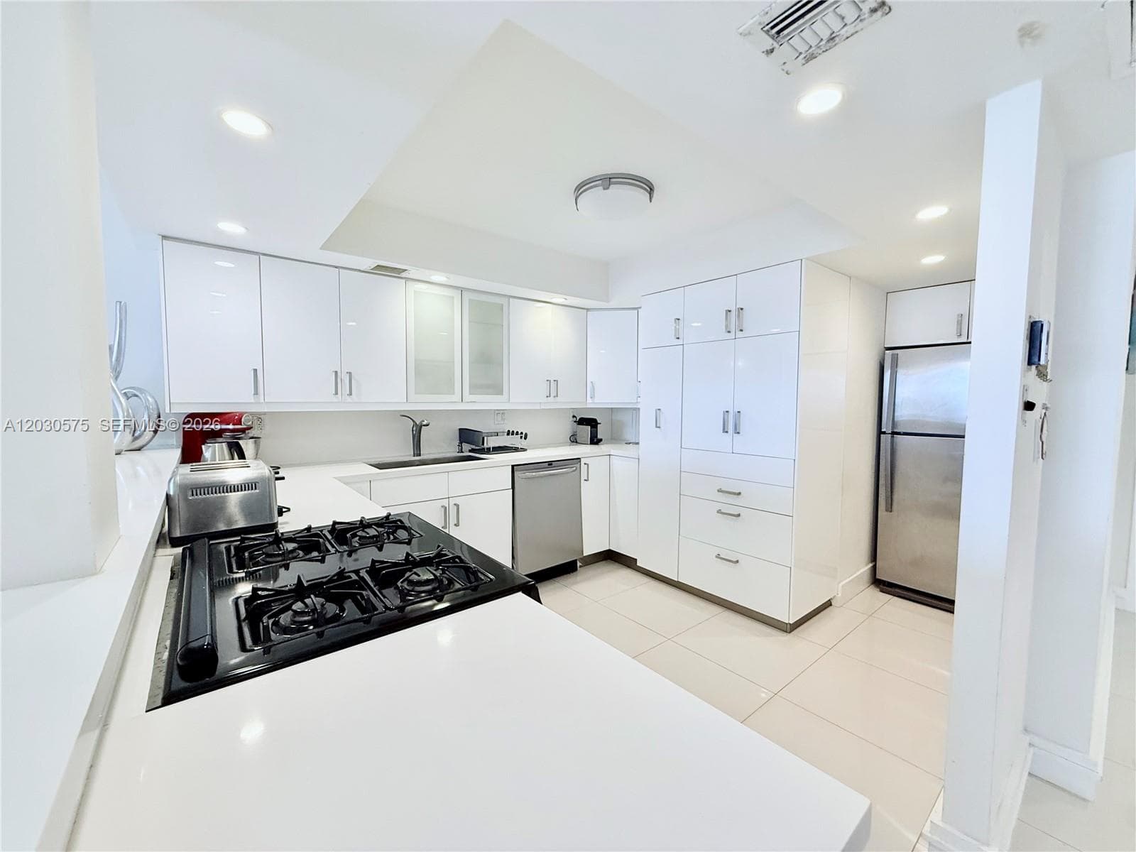 3140 S Ocean Dr # 310, Hallandale Beach FL 33009 photo 4