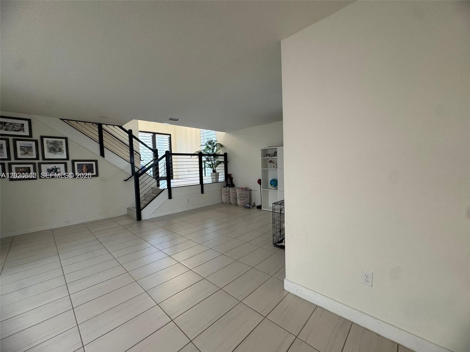 10240 NW 76th Ter, Doral FL 33178 photo 3