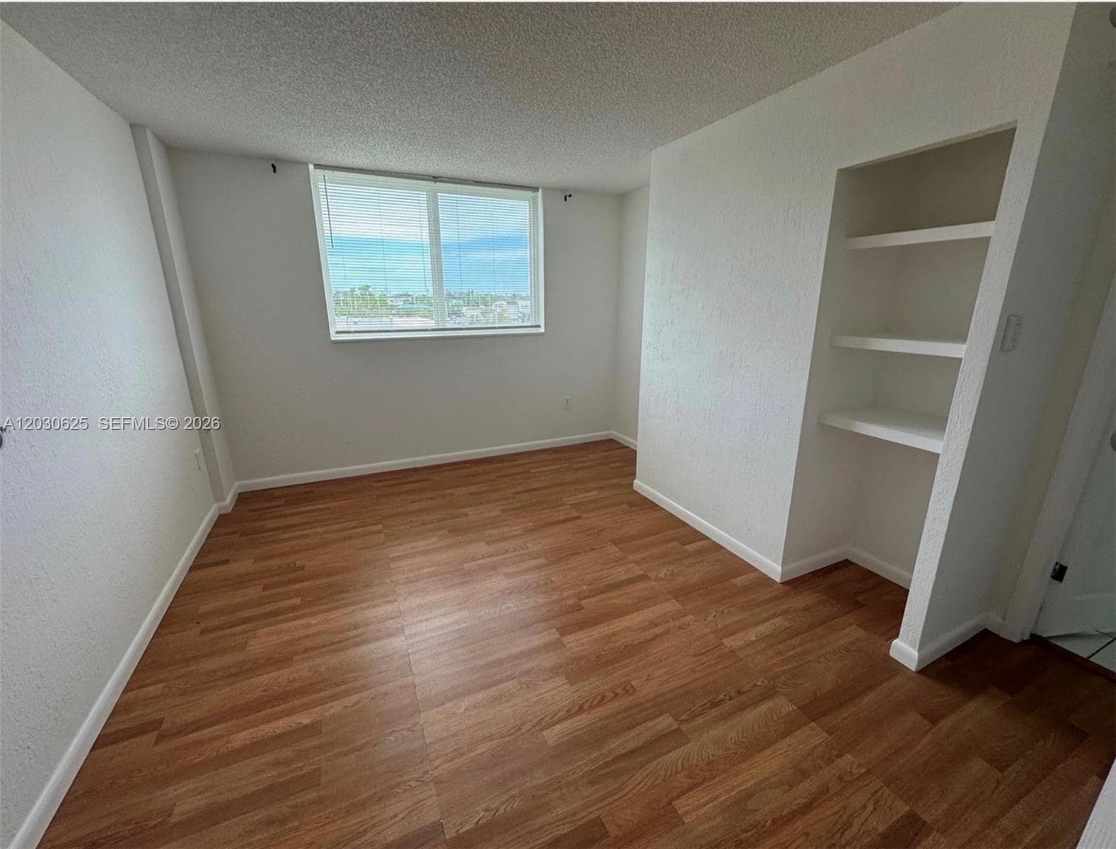 1251 NE 108th St # 409, Miami FL 33161 photo 2