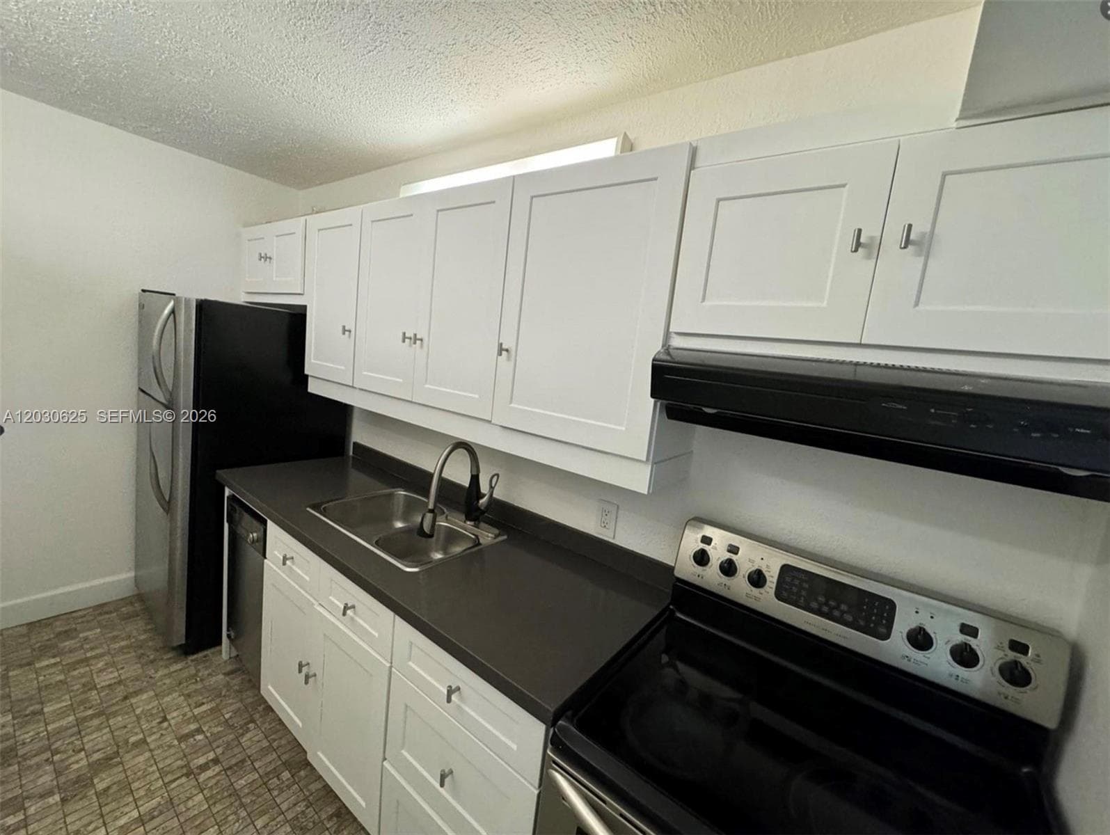 1251 NE 108th St # 409, Miami FL 33161 photo 4