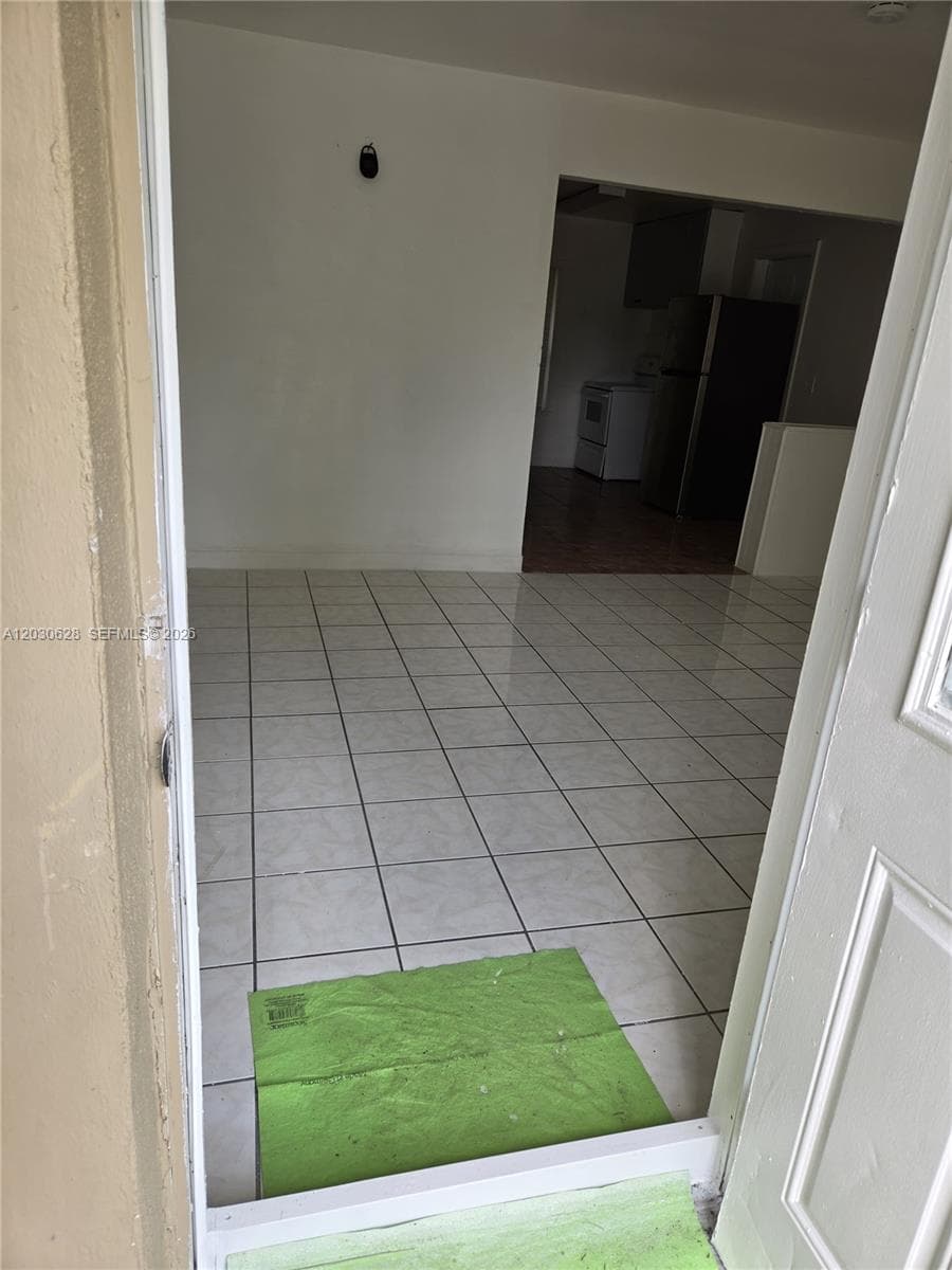5605 Taylor St # 1, Hollywood, FL 33021 photo 2