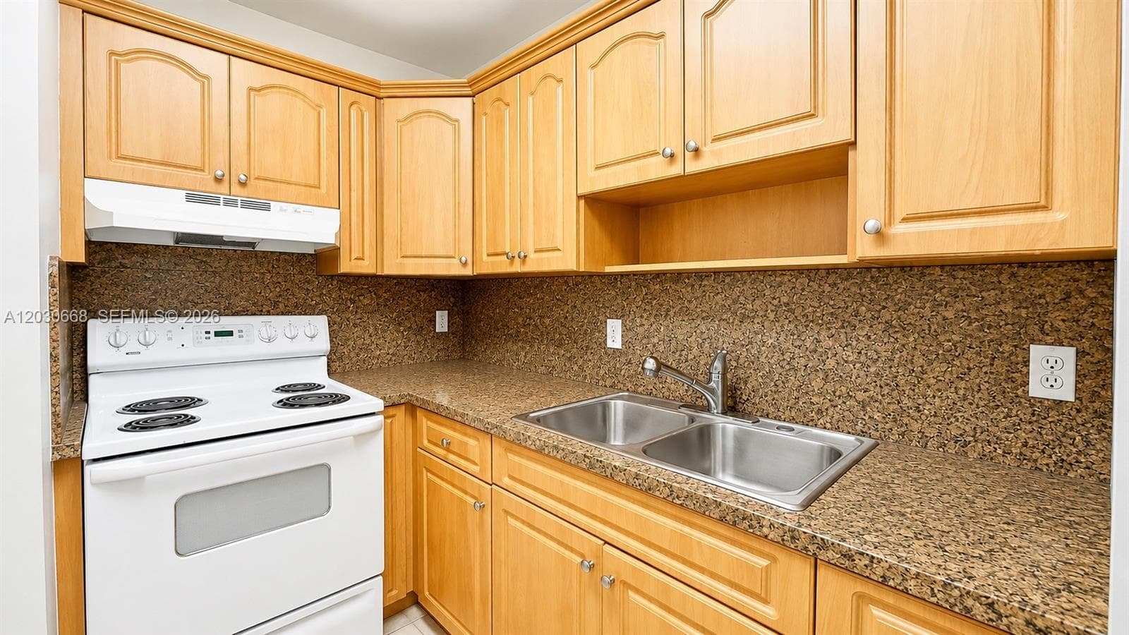 9100 SW 137th Ter # 3, Miami FL 33176 photo 4