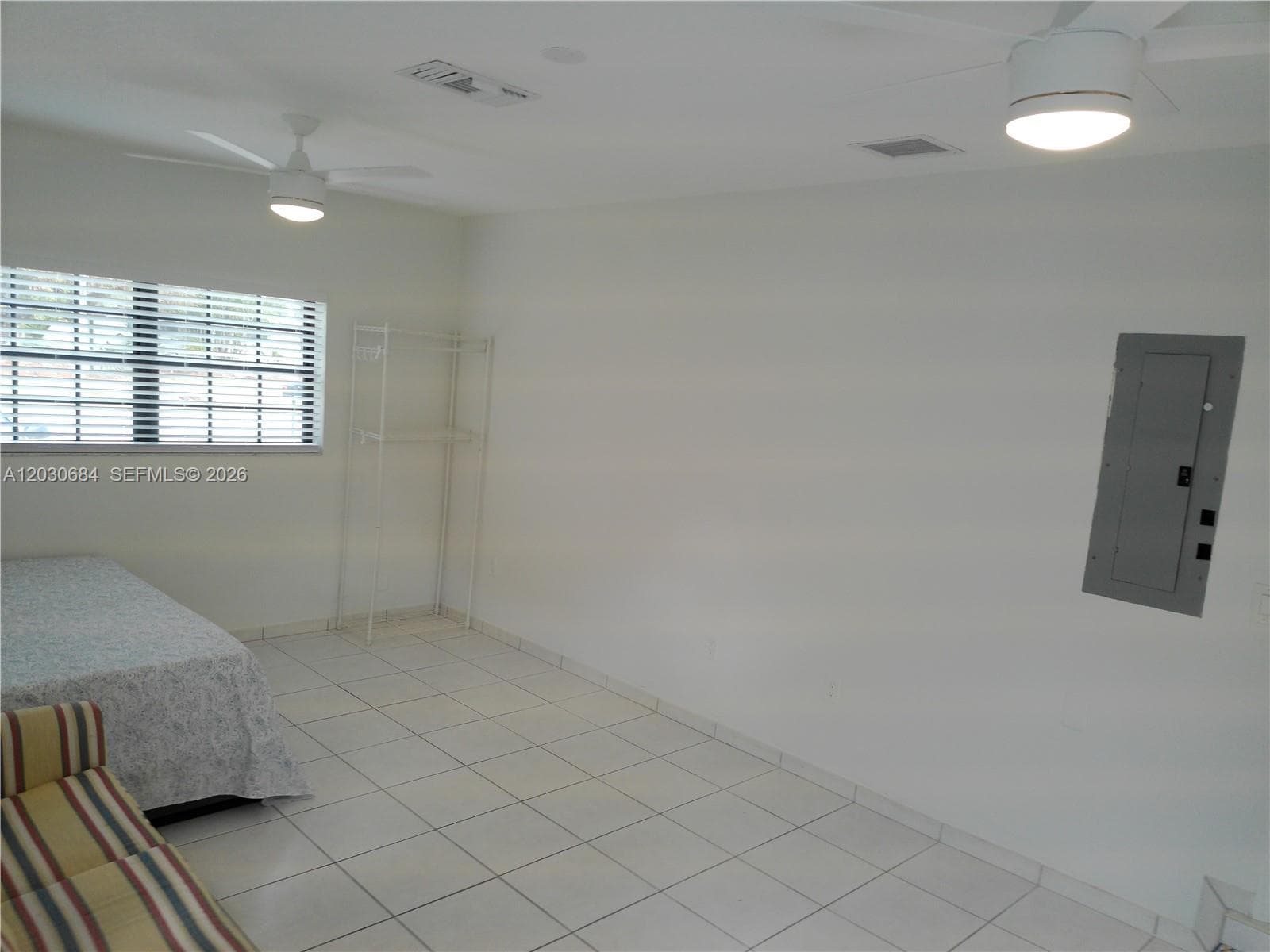 10812 SW 33rd St, Miami FL 33165 photo 3