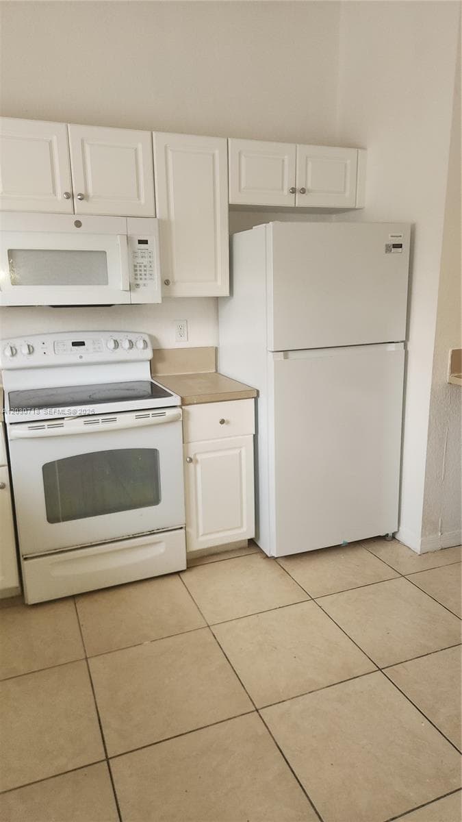 3826 SW 48th Ave # 3826, Hollywood, FL 33023 photo 5