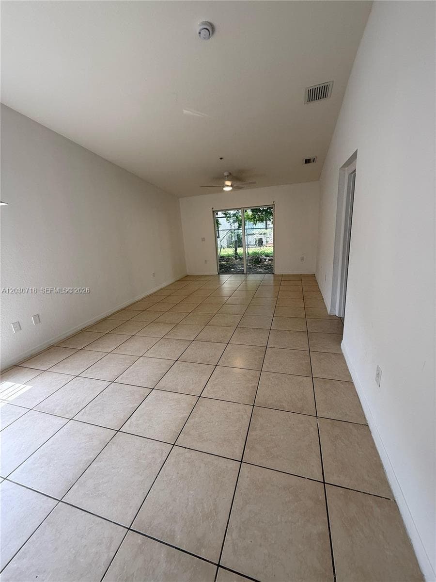3826 SW 48th Ave # 3826, Hollywood, FL 33023 photo 4