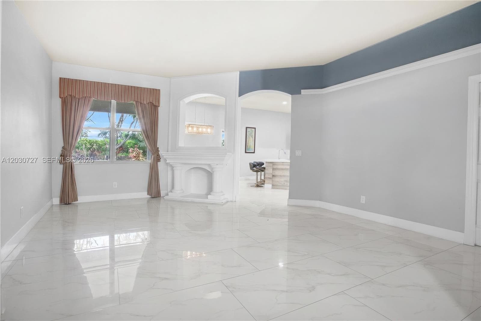 19548 S Whitewater Ave, Weston FL 33332 photo 4