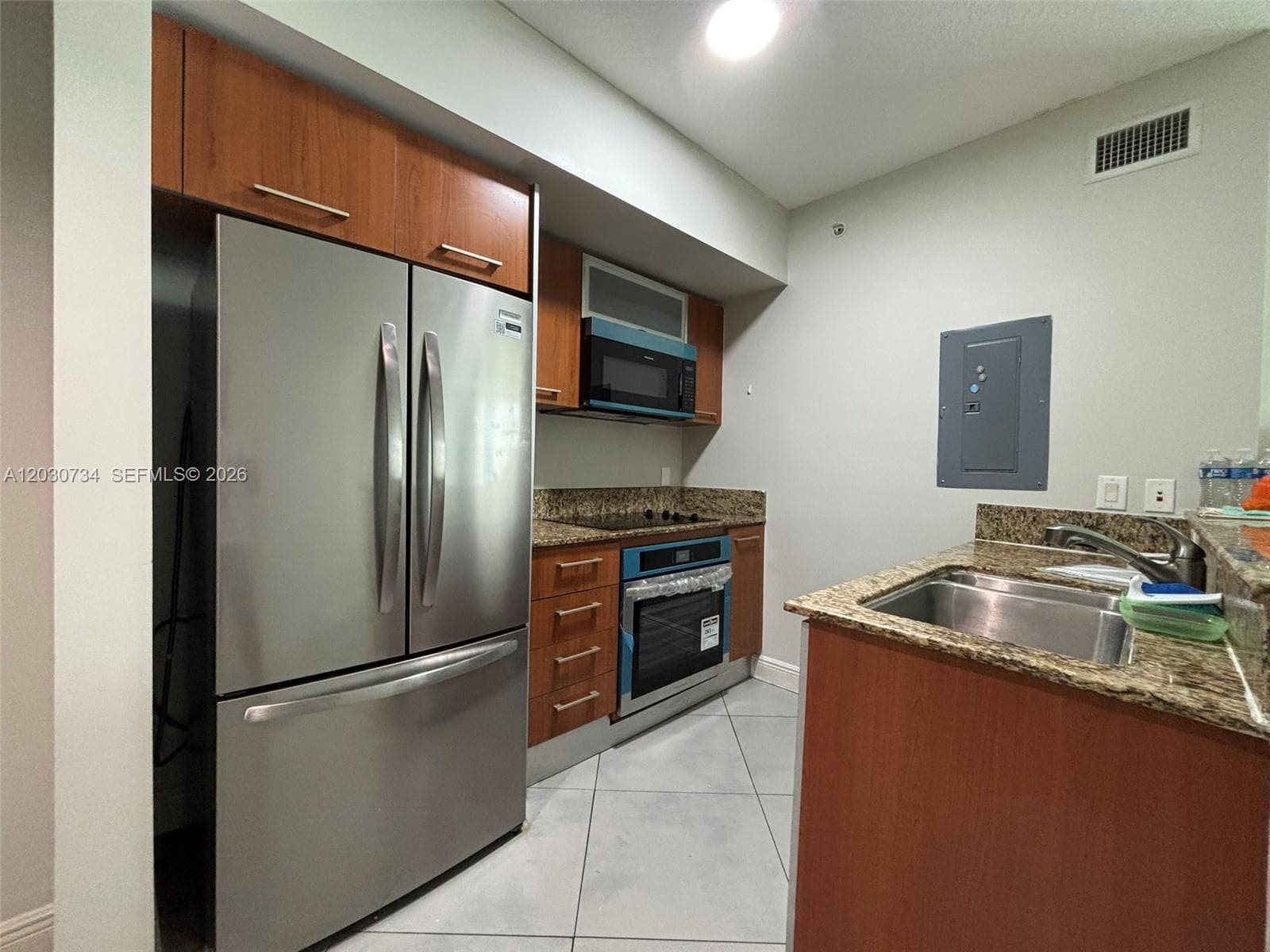 9055 SW 73rd Ct # 1504, Miami, FL 33156 photo 4