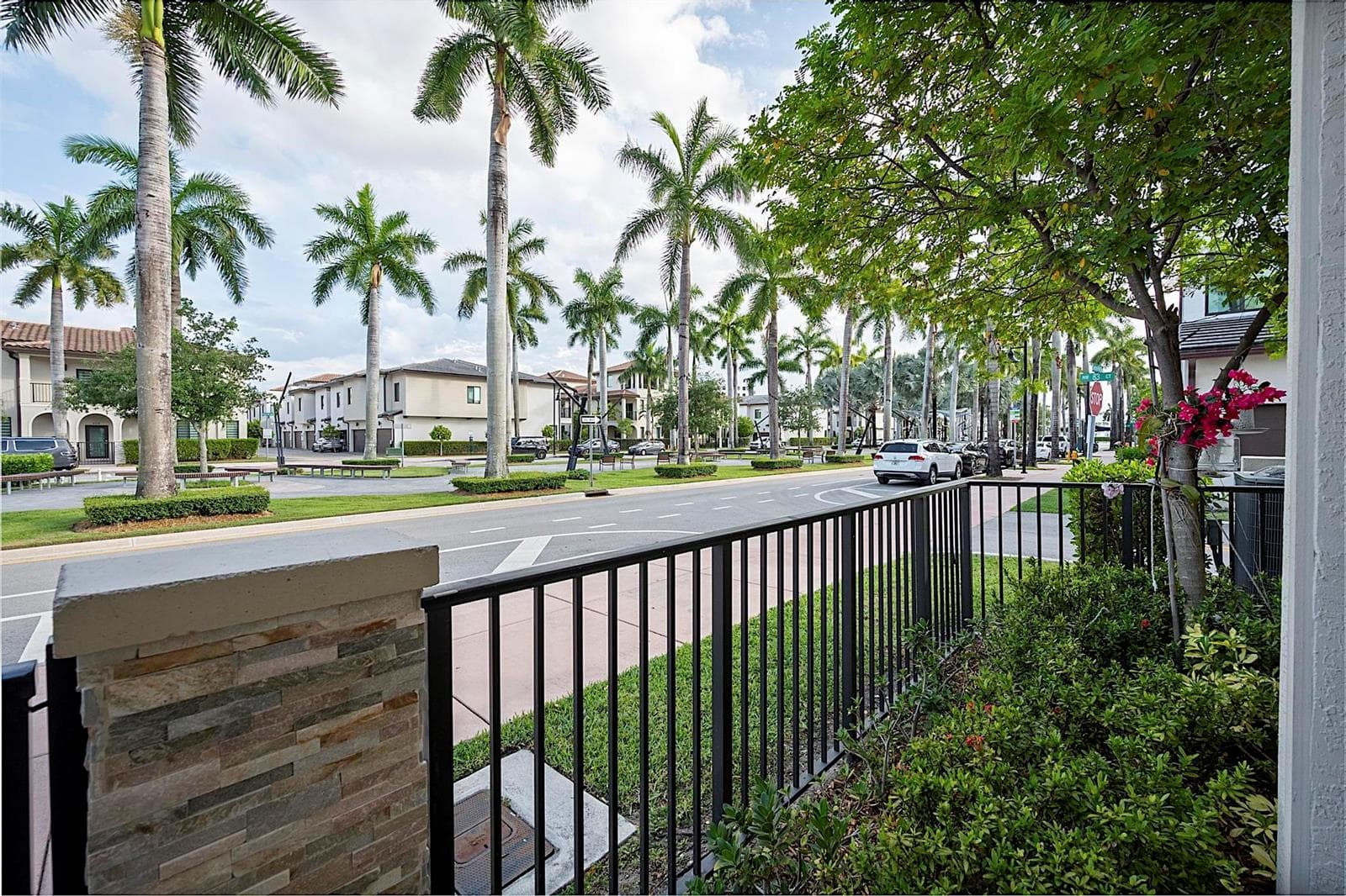 8321 Central Park Boulevard, Doral FL 33166 photo 5