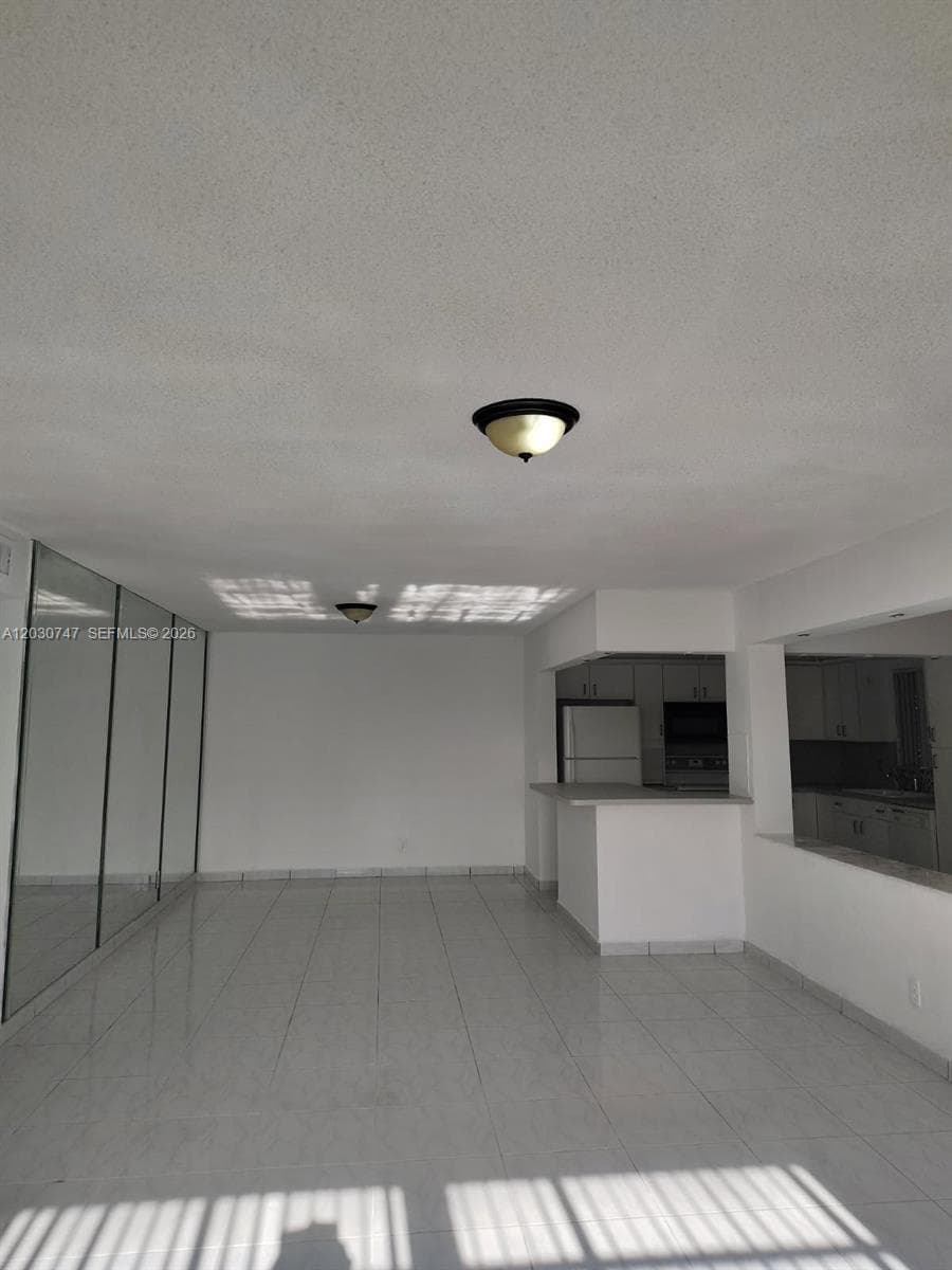 200 NE 12th Ave # 1C, Hallandale Beach FL 33009 photo 4
