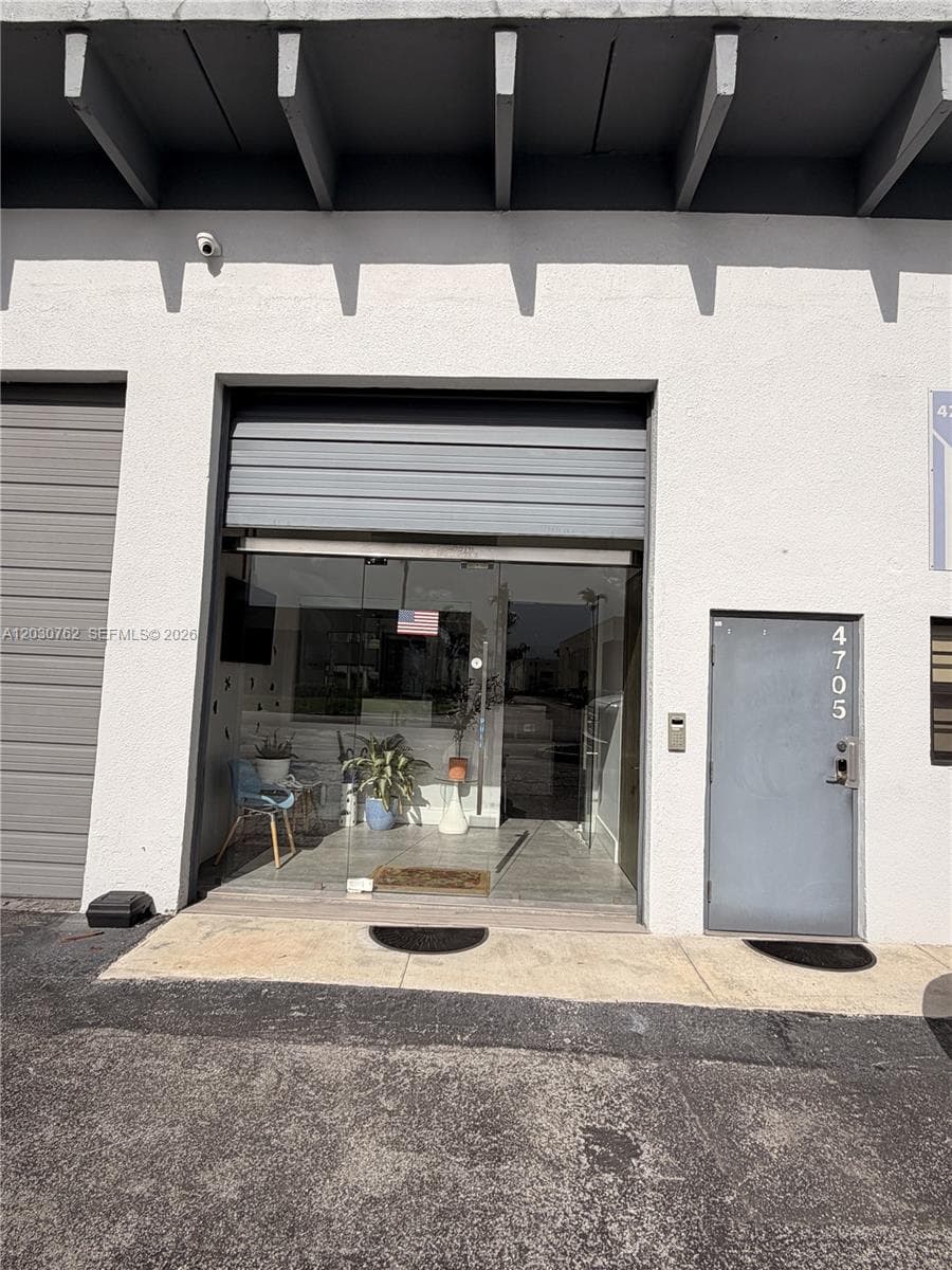 4709 SW 74th Ave, Miami FL 33155 photo 3