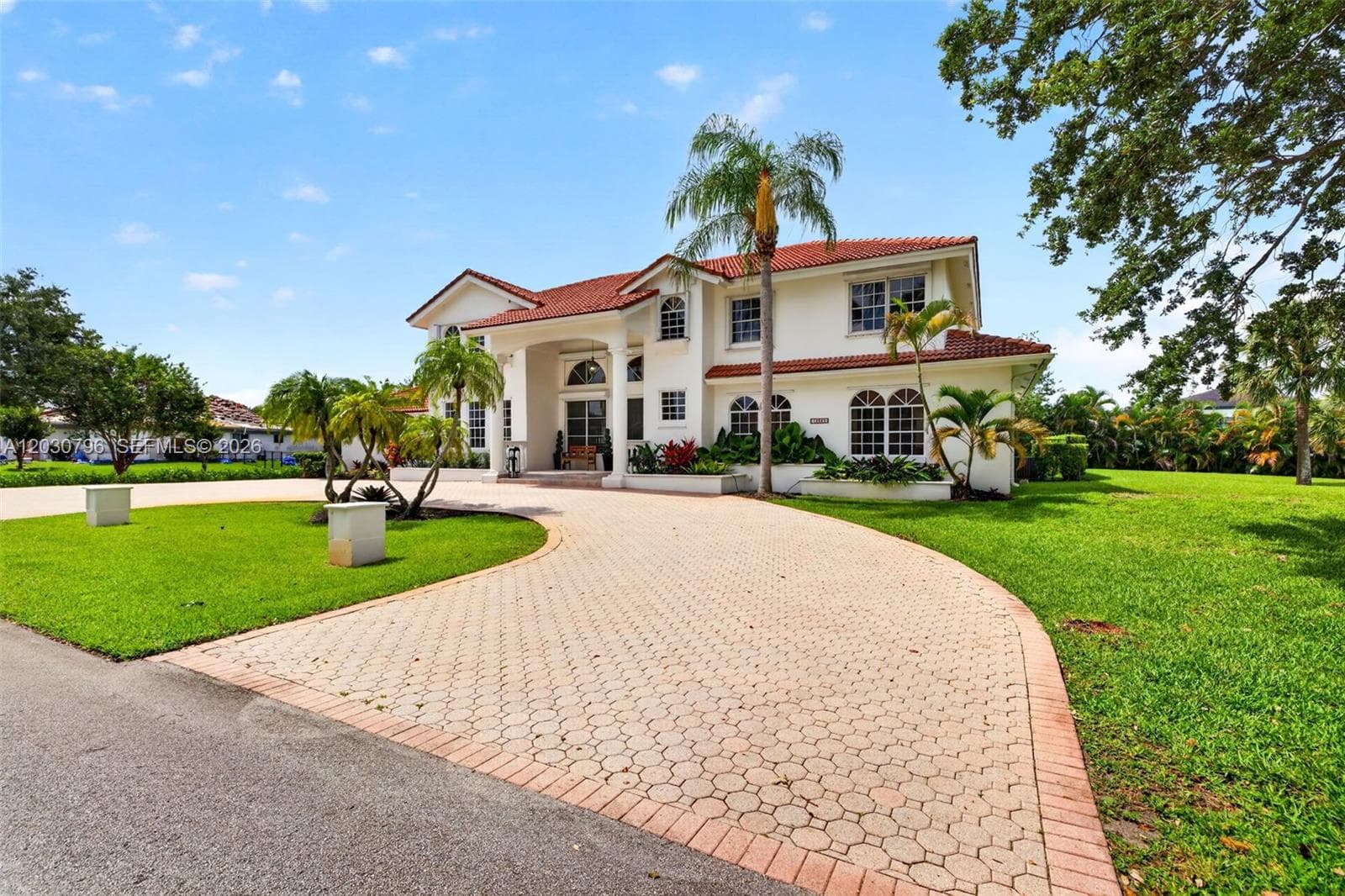 12360 SW 1st St, Plantation FL 33325 photo 2