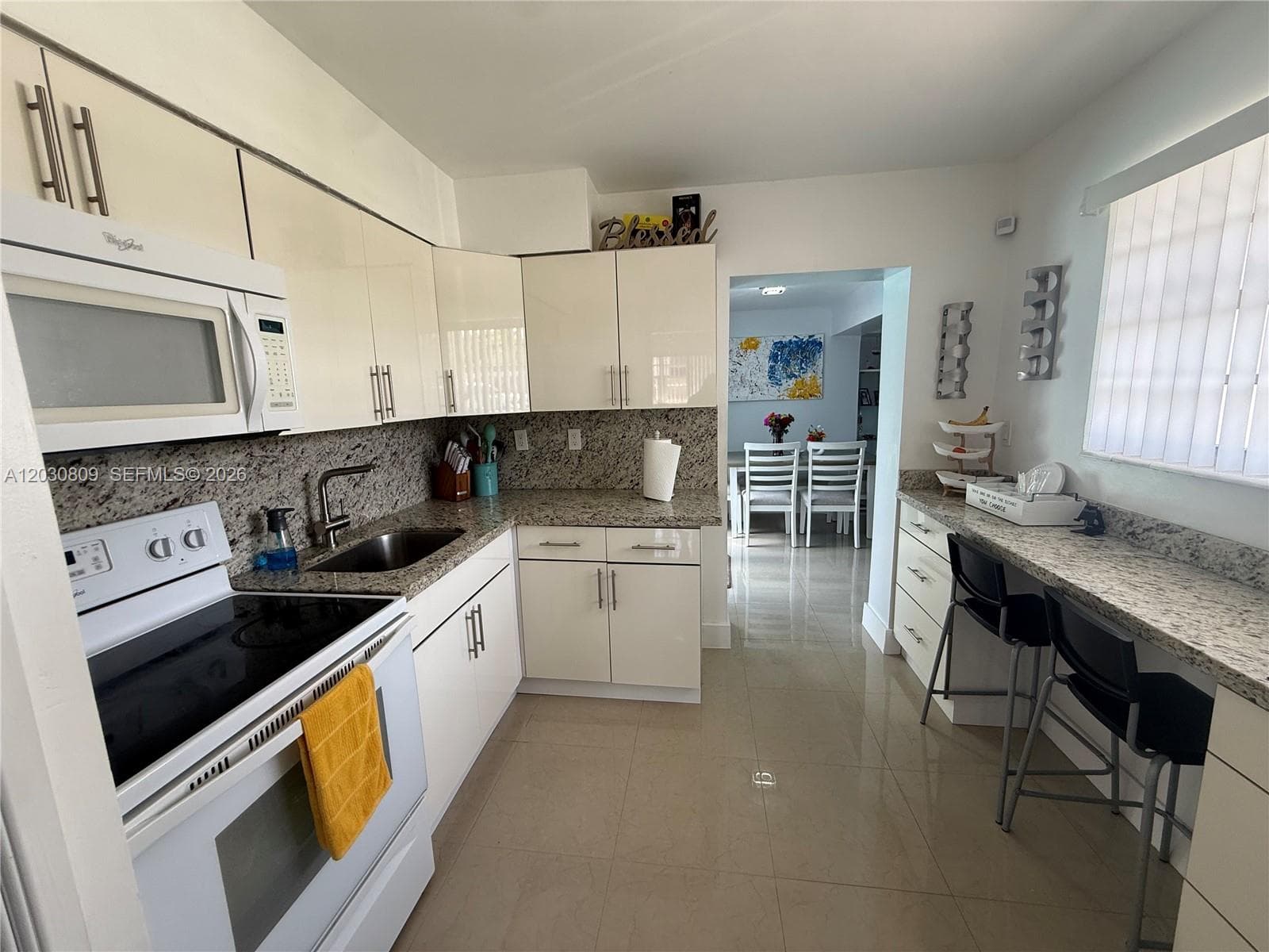 10030 SW 213th Ter, Cutler Bay FL 33189 photo 4