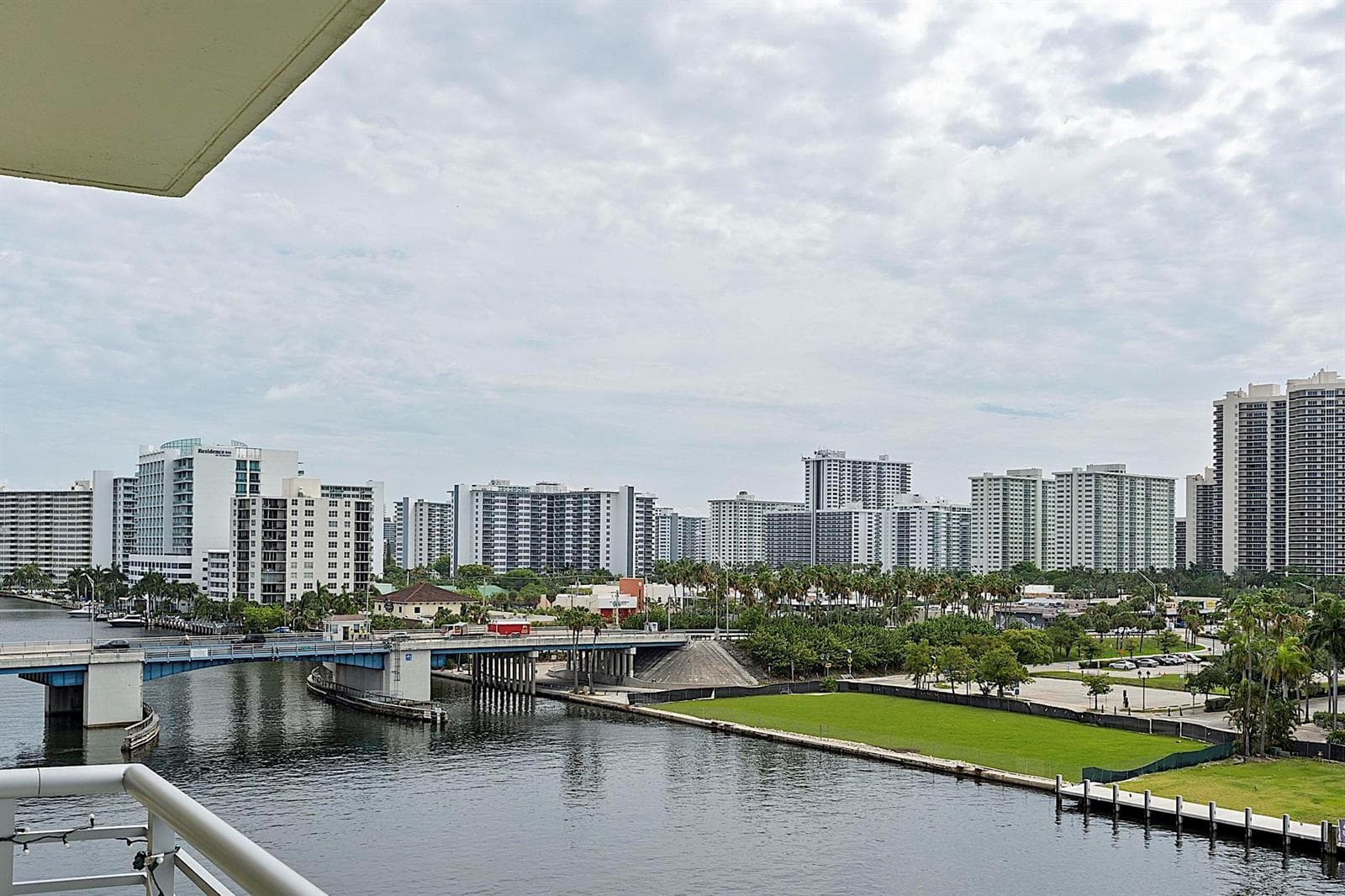 2900 NE 30th Street Apt 8j, Fort Lauderdale FL 33306 photo 2