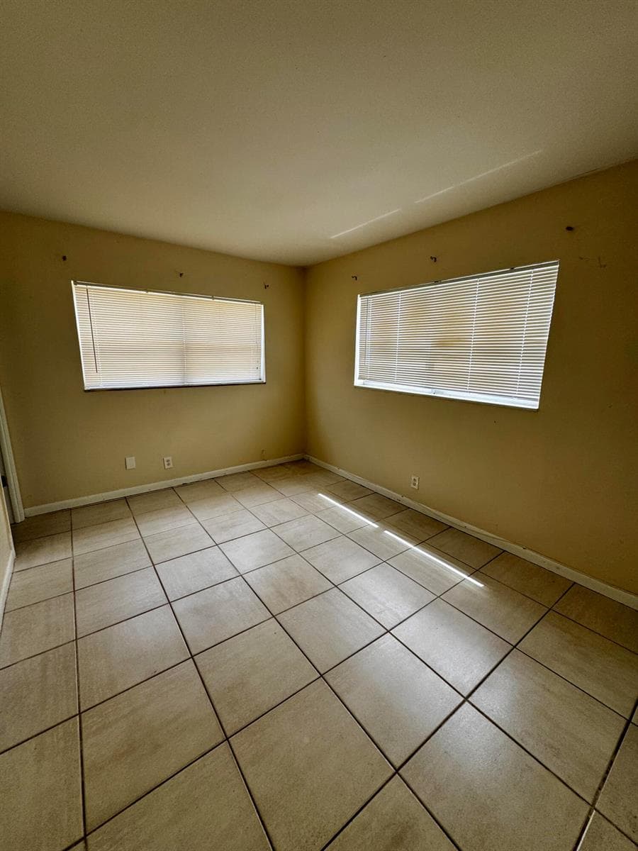 2824 N Dixie Highway, Boca Raton FL 33431 photo 5
