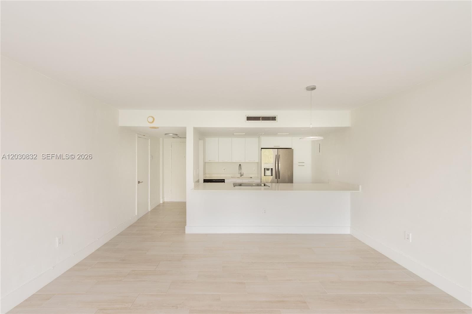 155 Ocean Lane Dr # 403, Key Biscayne FL 33149 photo 3