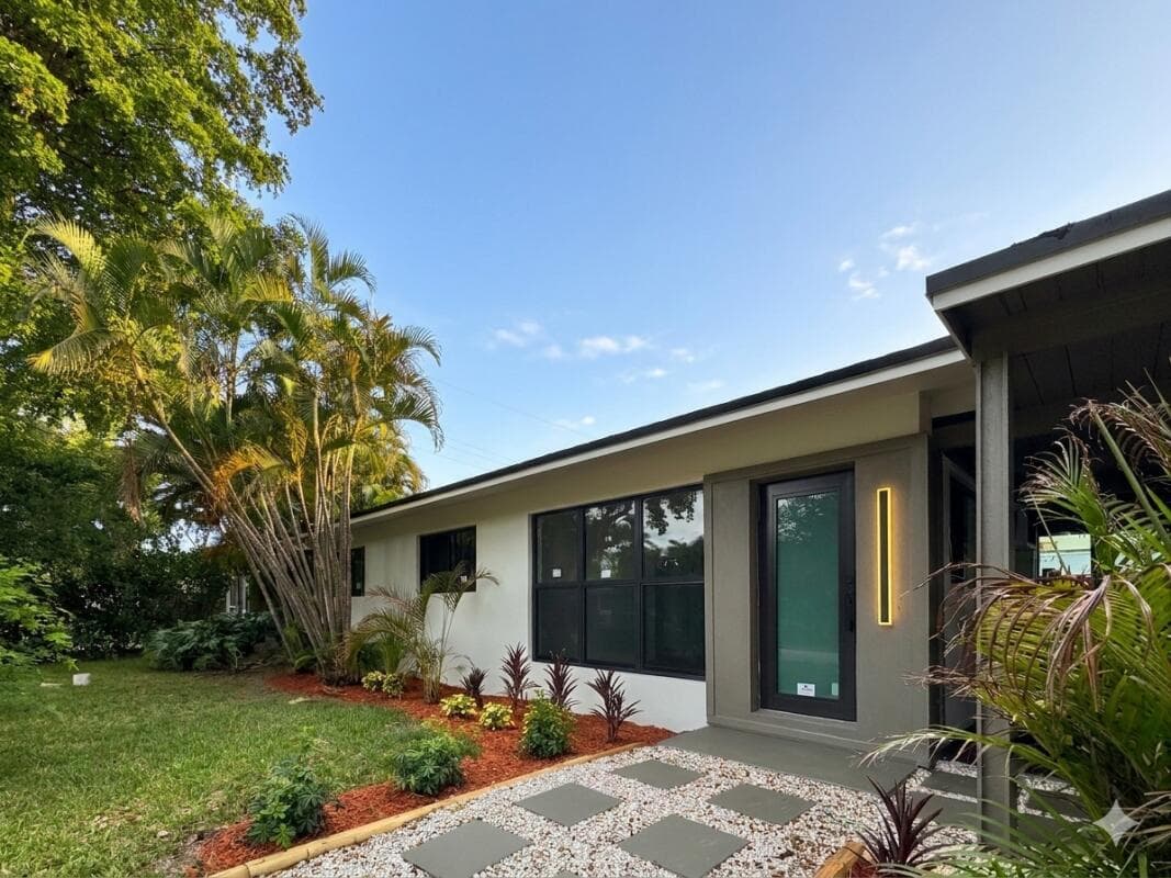 2513 NW 8th Avenue, Fort Lauderdale FL 33311 photo 3