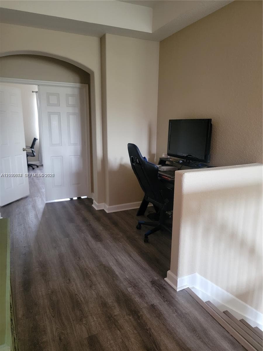 2407 SE 14th St, Homestead FL 33035 photo 4