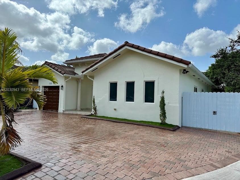 15490 SW 10th St, Miami FL 33194 photo 3