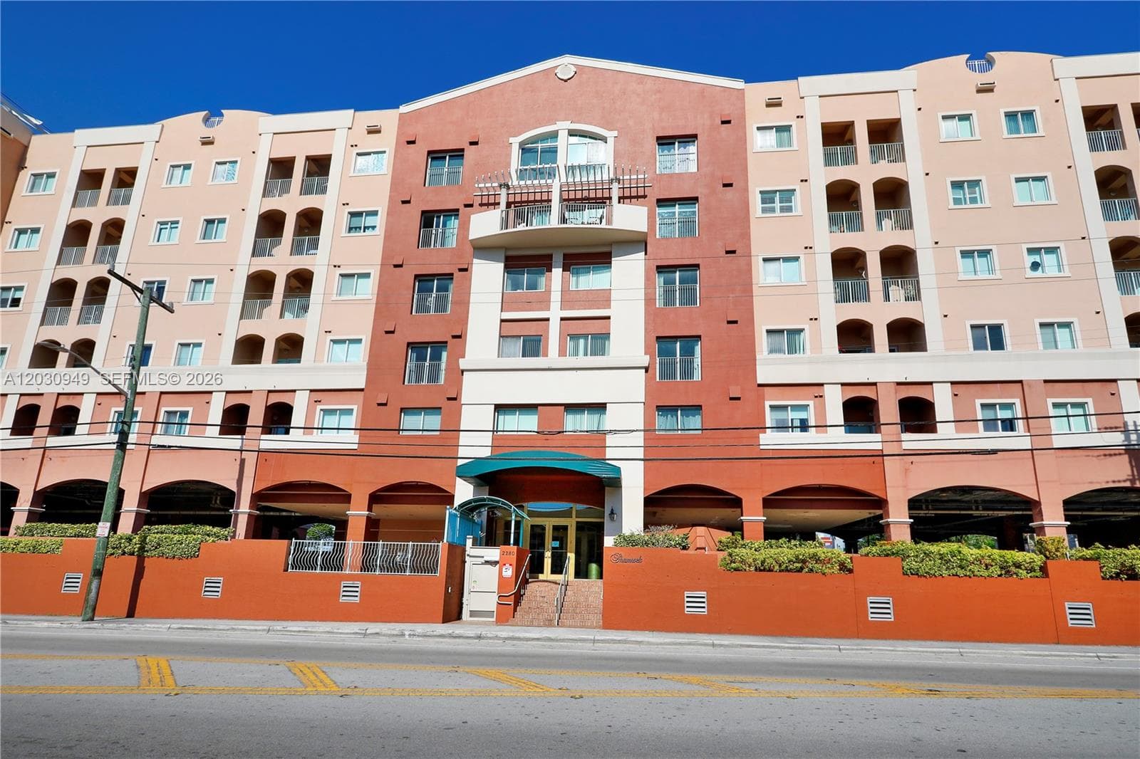 2280 SW 32nd Ave # 605, Miami FL 33145 photo 2