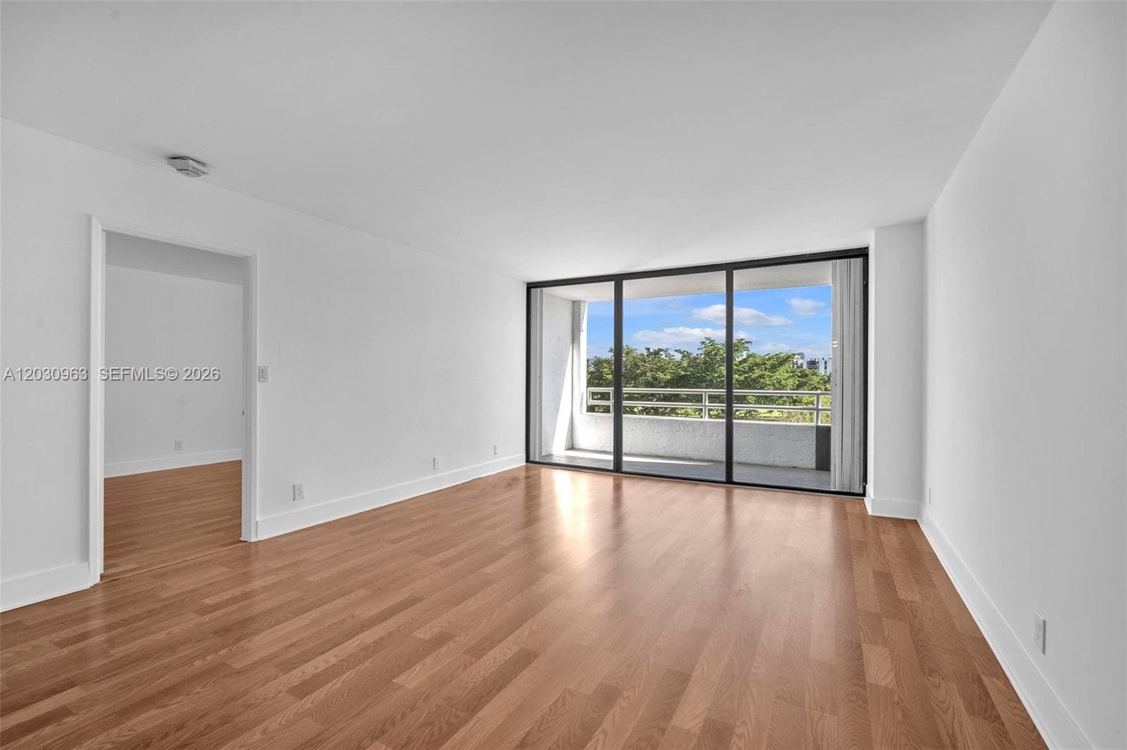 20355 NE 34th Ct # 421, Aventura FL 33180 photo 2