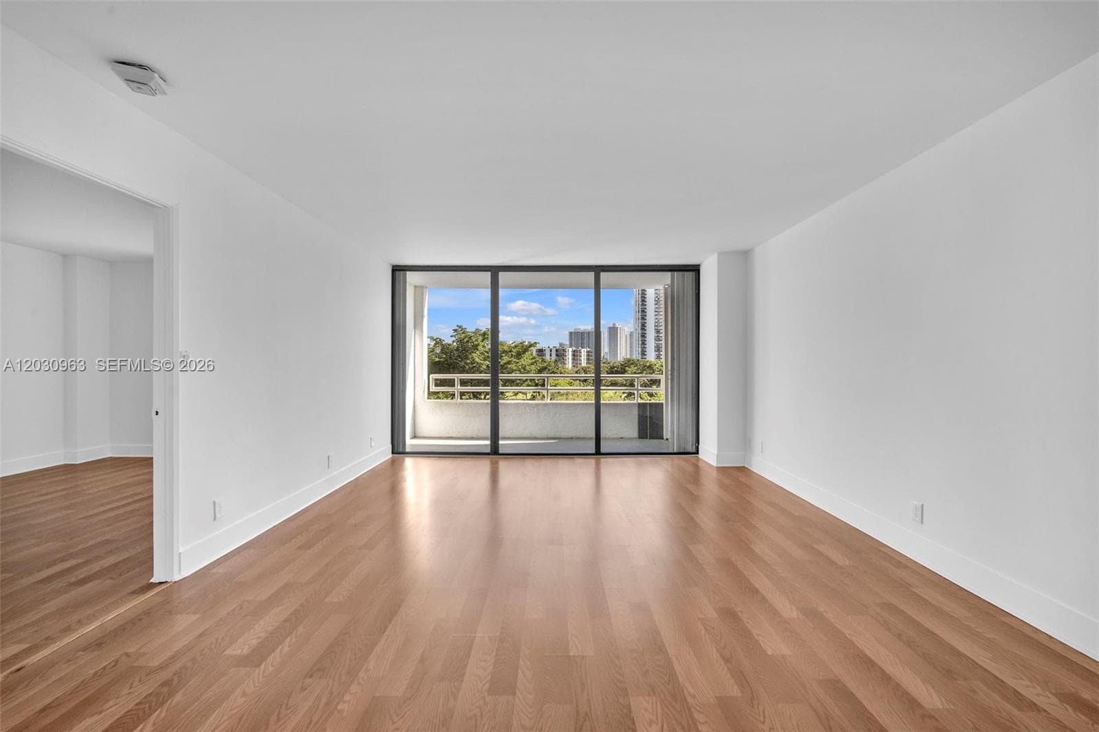 20355 NE 34th Ct # 421, Aventura FL 33180 photo 3