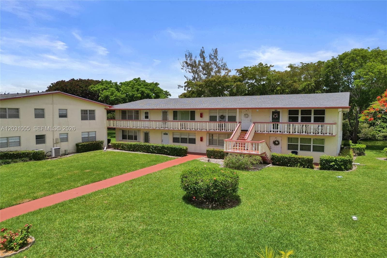 47 Camden # B, West Palm Beach FL 33417 photo 3