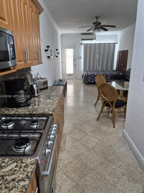 6490 Collins Ave # 3, Miami Beach FL 33141 photo 5