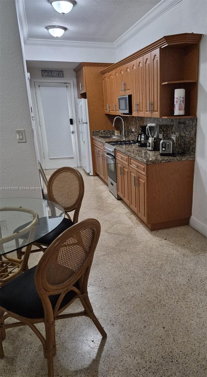 6490 Collins Ave # 3, Miami Beach FL 33141 photo 4