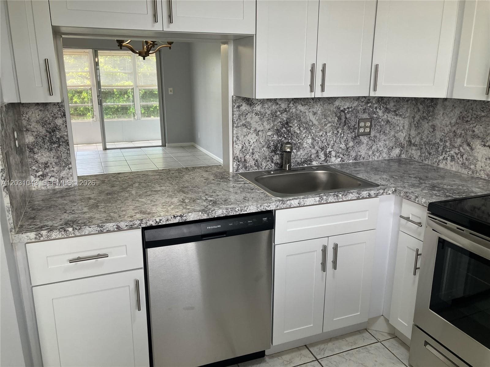 2801 NW 47th Ter # 403B, Lauderdale Lakes FL 33313 photo 3