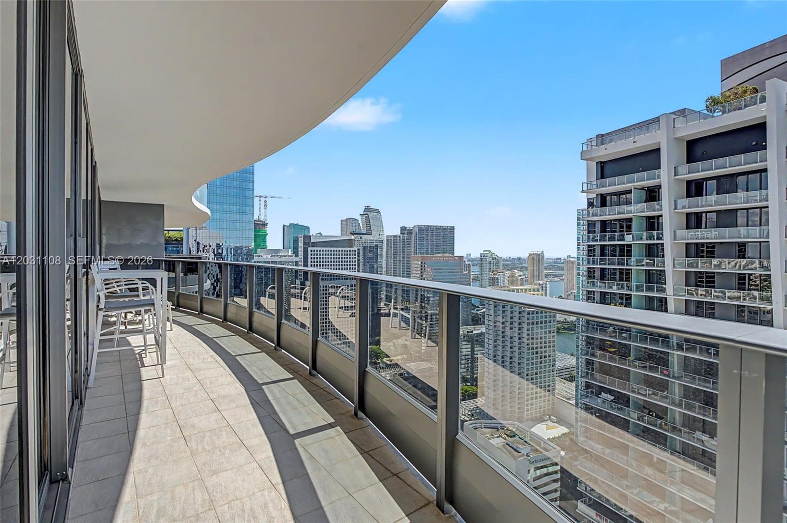 1000 Brickell Plz # 4609, Miami FL 33131 photo 3