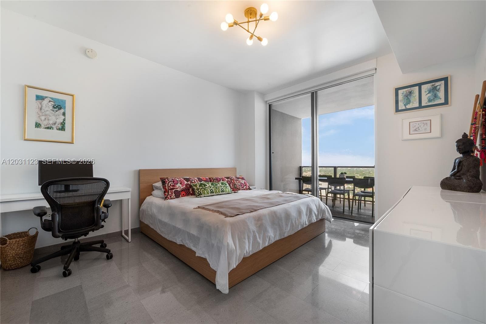 88 SW 7th St # 3208, Miami FL 33130 photo 4