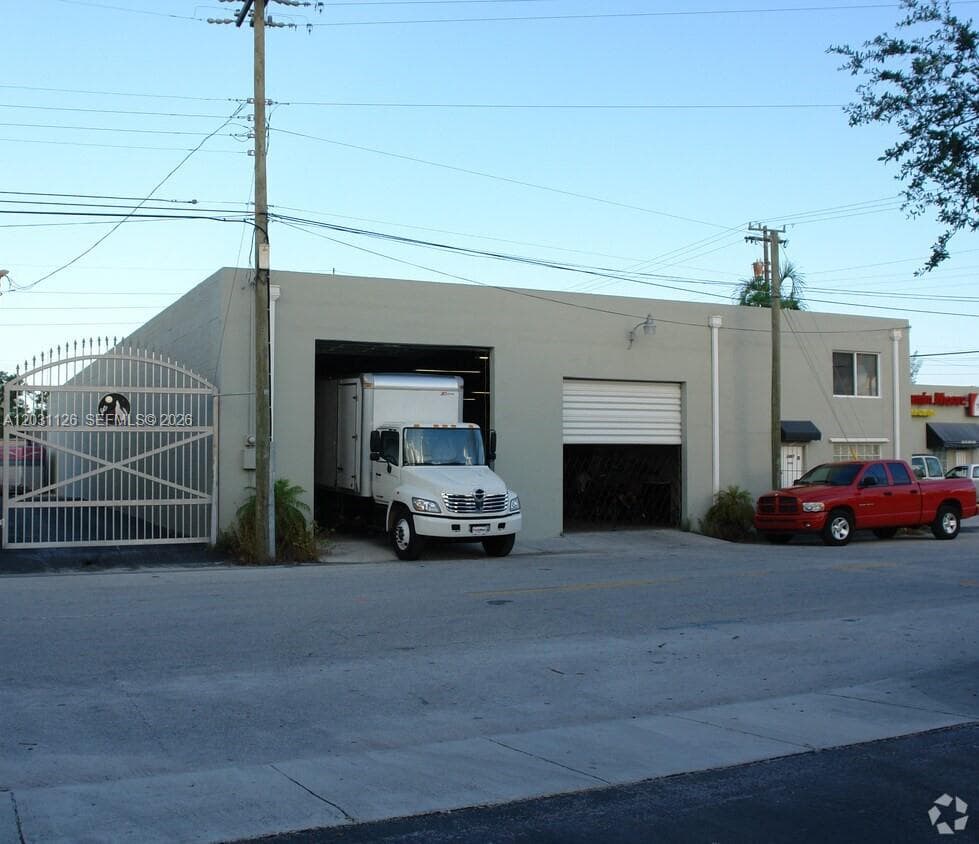1207 SW 1st Ave, Fort Lauderdale FL 33315 photo 5