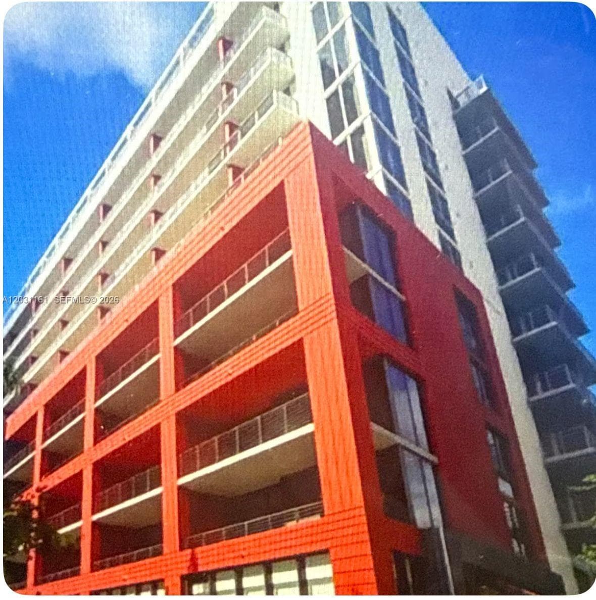 90 NE 32nd St # 624, Miami FL 33137 photo 2