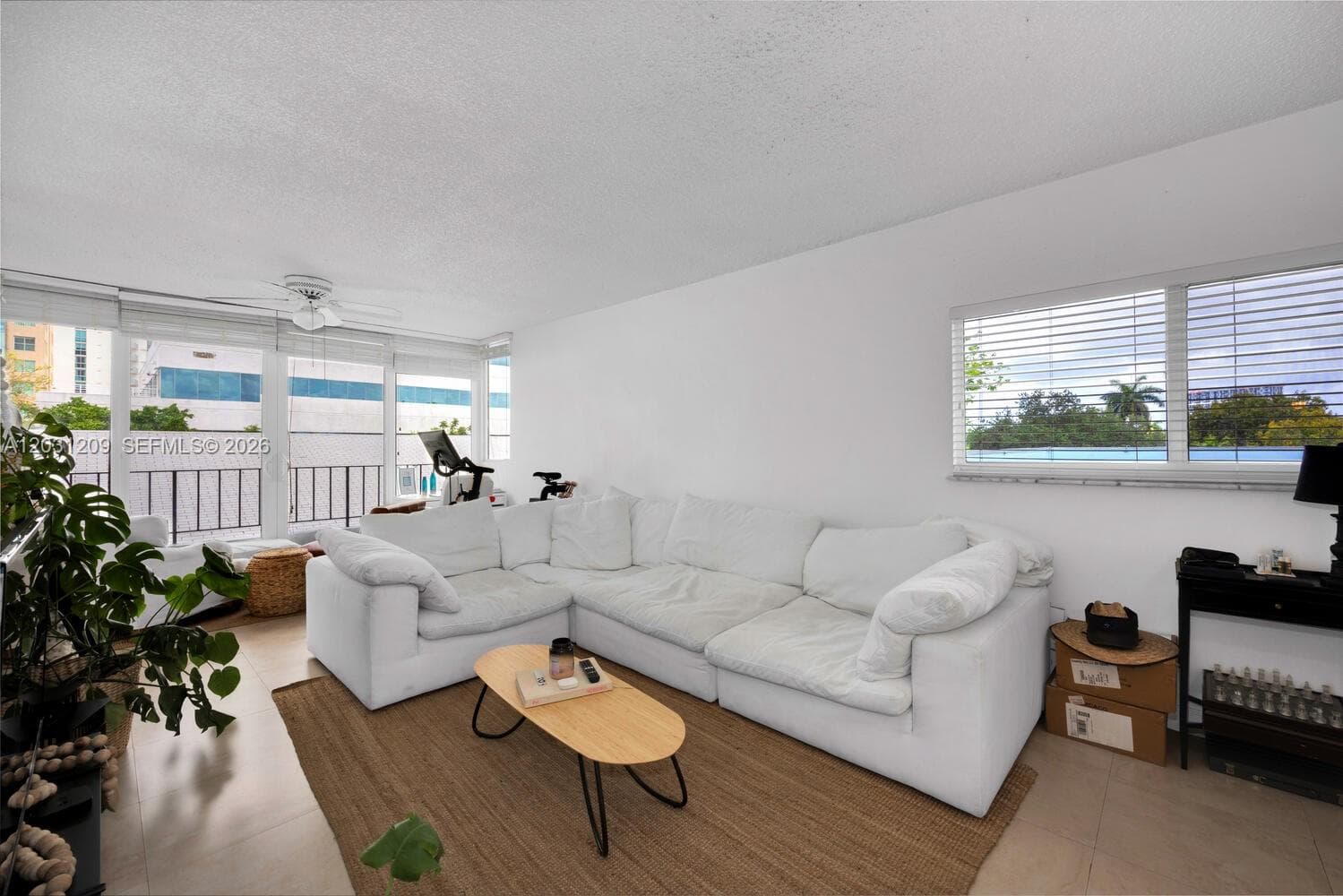 2539 S Bayshore Dr, Coconut Grove FL 33133 photo 2