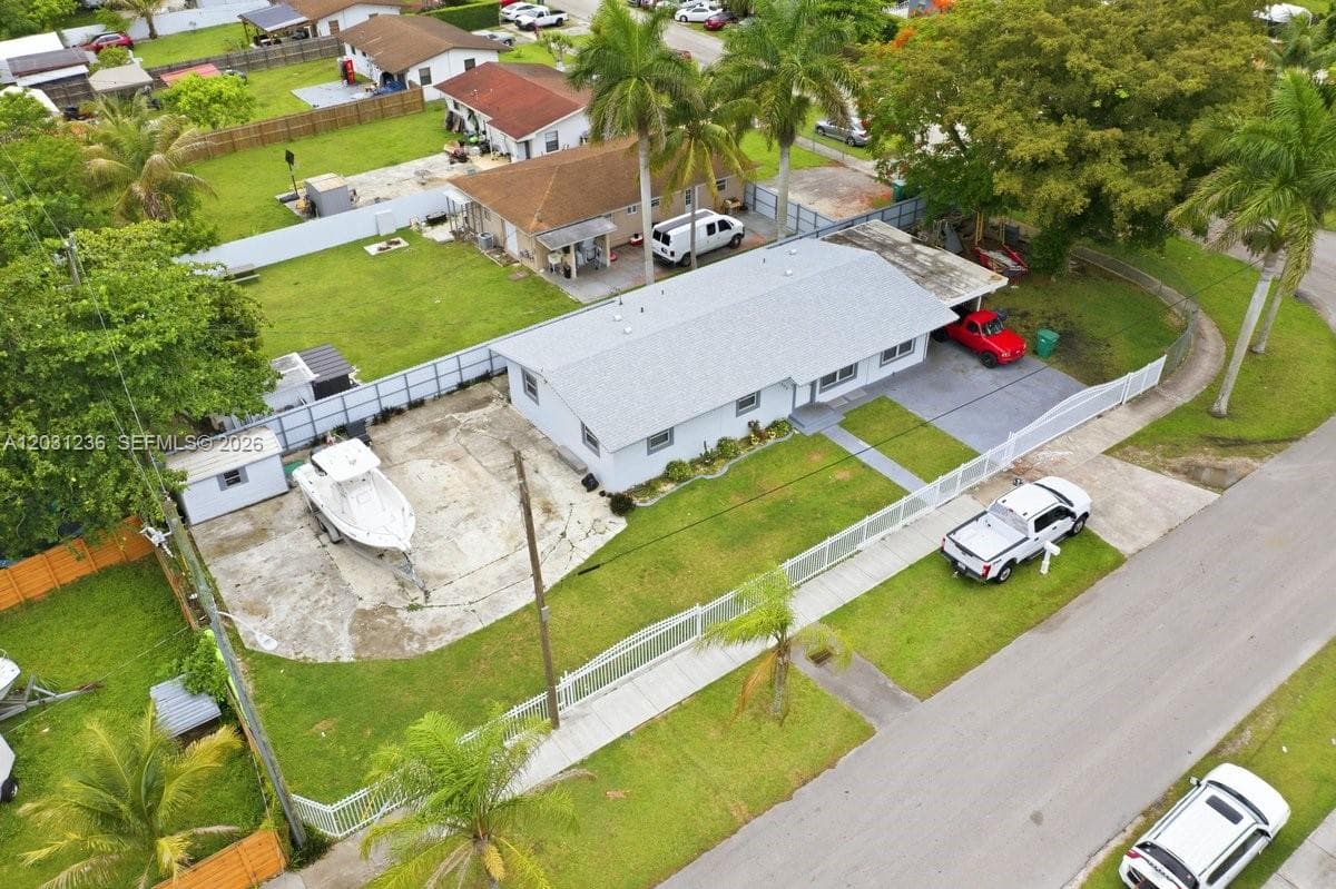 300 SW 8th Ave, Florida City FL 33034 photo 2