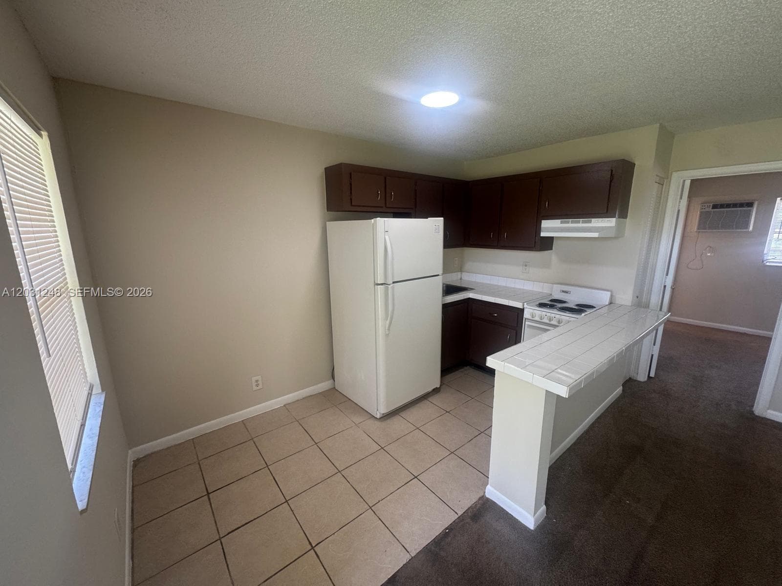 5192 NE 6th Ave # 802, Oakland Park FL 33334 photo 2