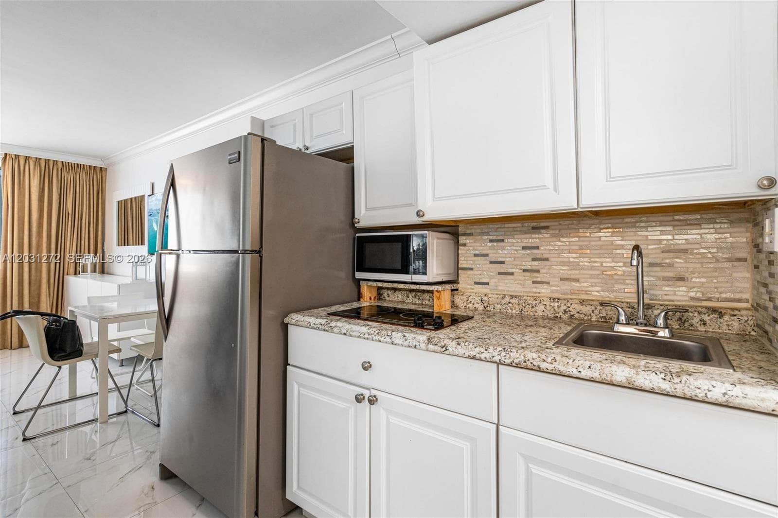 19201 Collins Ave # 104, Sunny Isles Beach FL 33160 photo 4