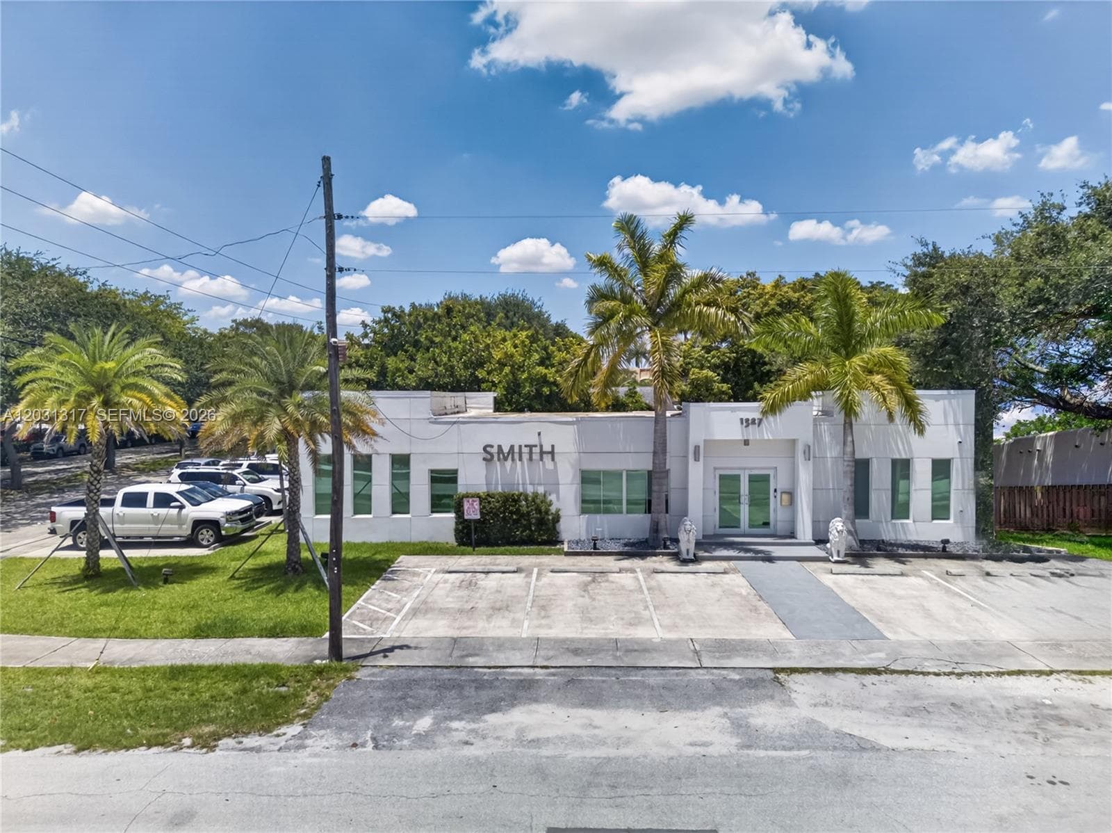 1327 SE 2nd Ave, Fort Lauderdale FL 33316 photo 3