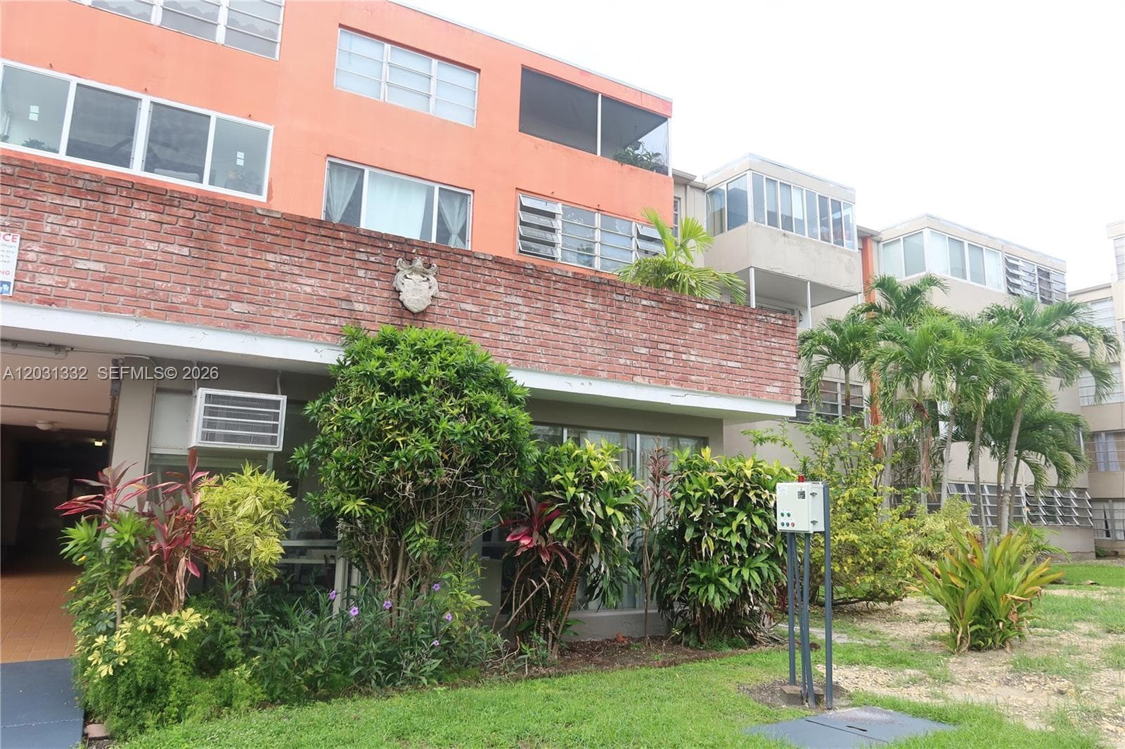 1850 NE 169th St # 312, North Miami Beach FL 33162 photo 3