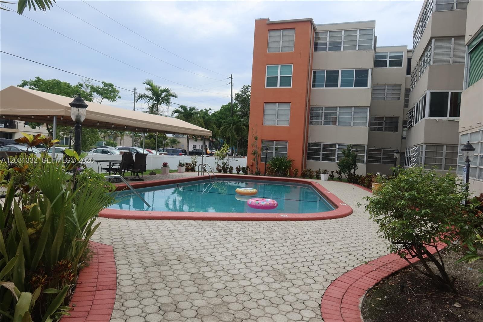 1850 NE 169th St # 312, North Miami Beach FL 33162 photo 5