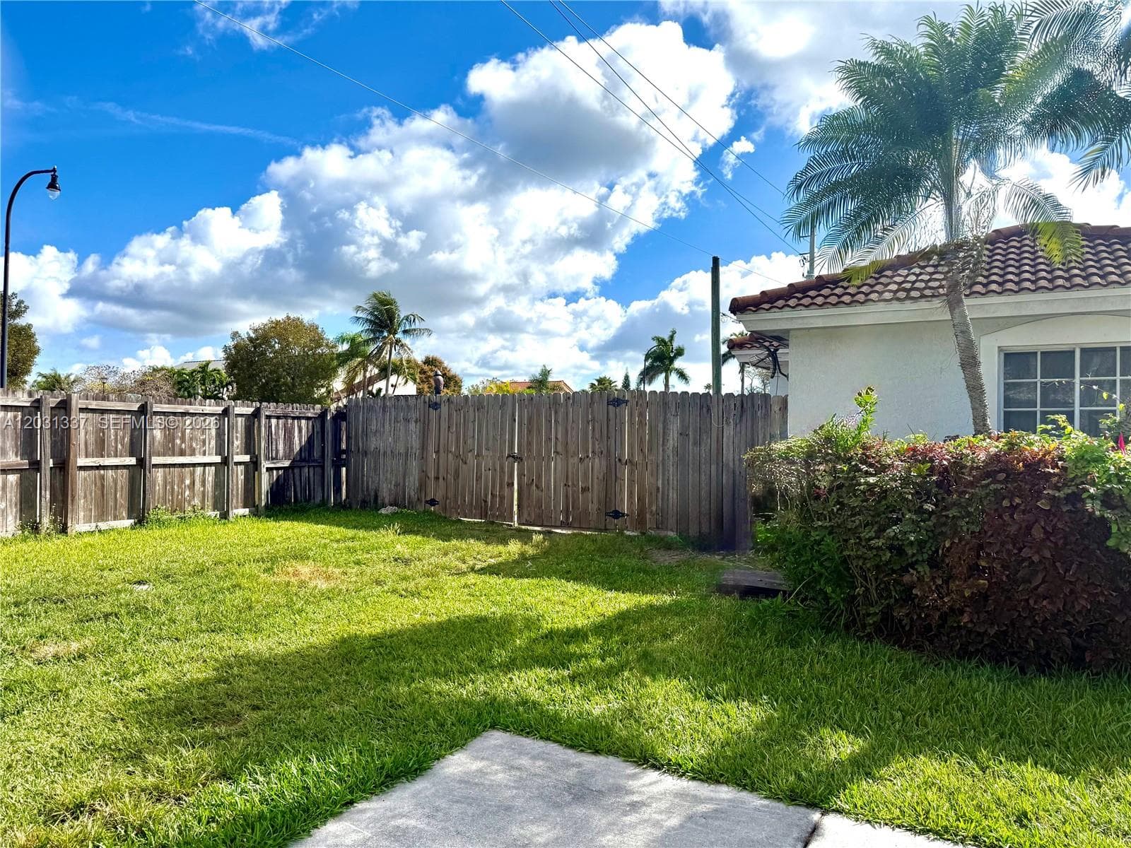 18003 SW 138th Ct, Miami FL 33177 photo 2