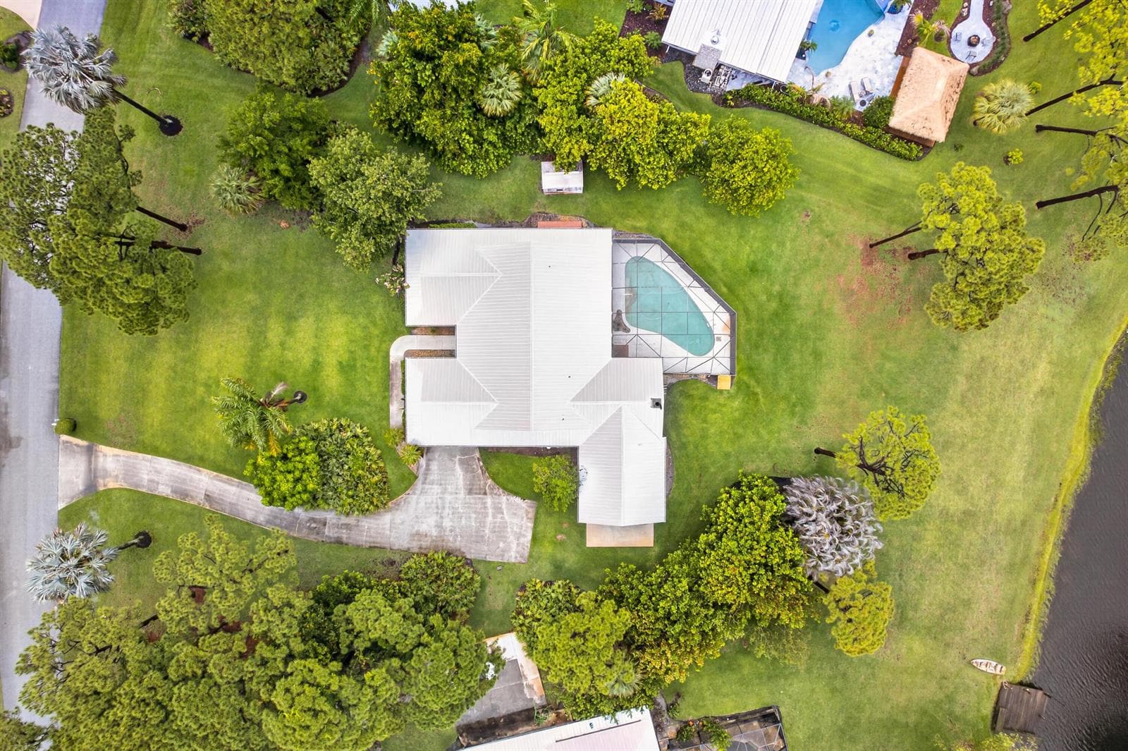 441 NE Town Terrace, Jensen Beach FL 34957 photo 3