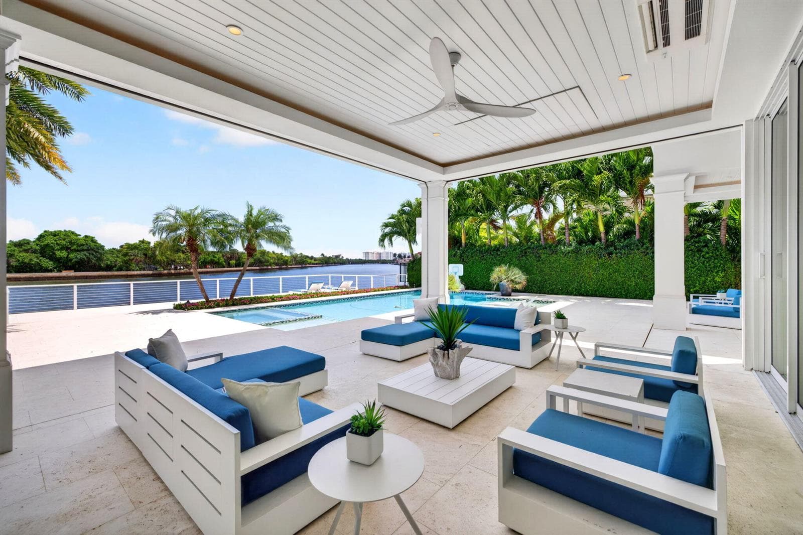 1900 Intracoastal Drive, Fort Lauderdale FL 33305 photo 3