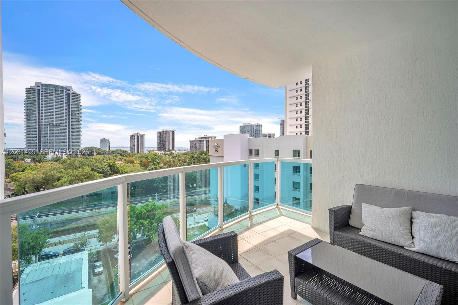 1723 SW 2nd Ave # 1001, Miami FL 33129 photo 4